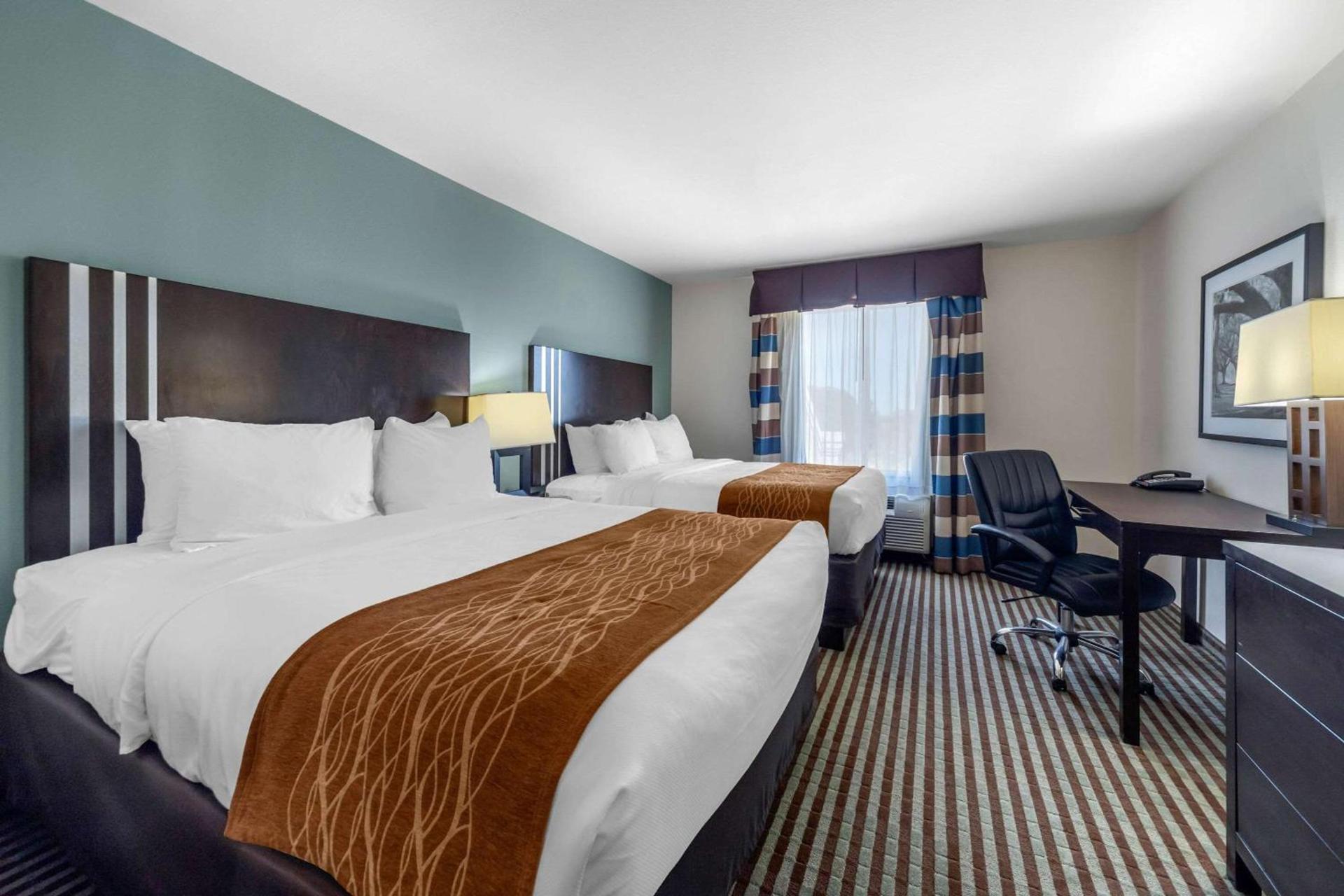 Comfort Inn & Suites Perry I-35 photo 19