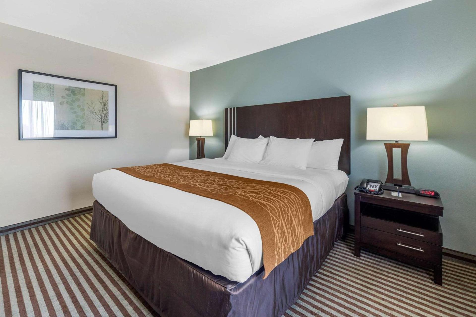 Comfort Inn & Suites Perry I-35 photo 29
