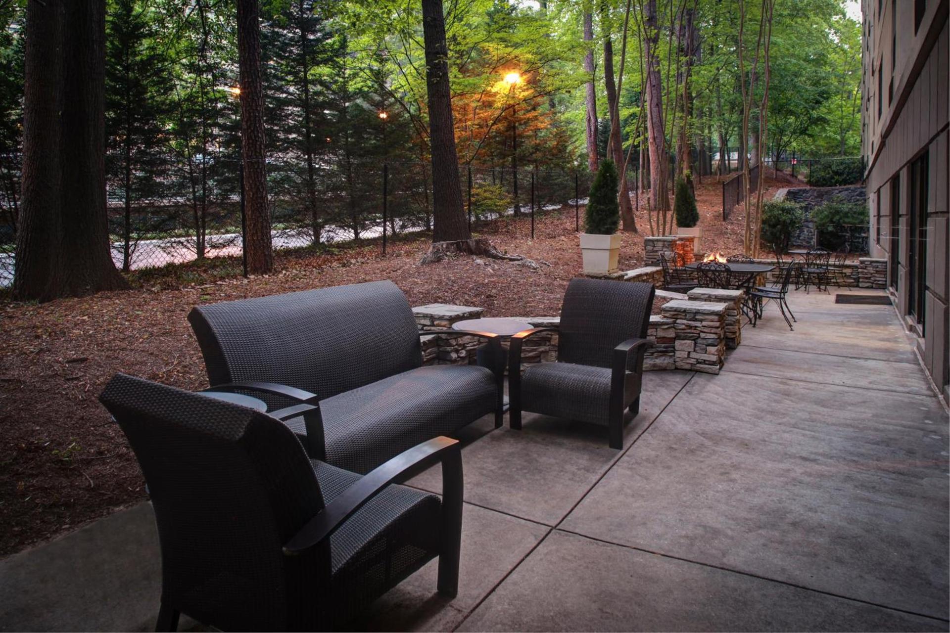 Holiday Inn Express Hotel & Suites Atlanta Buckhead by IHG photo 18