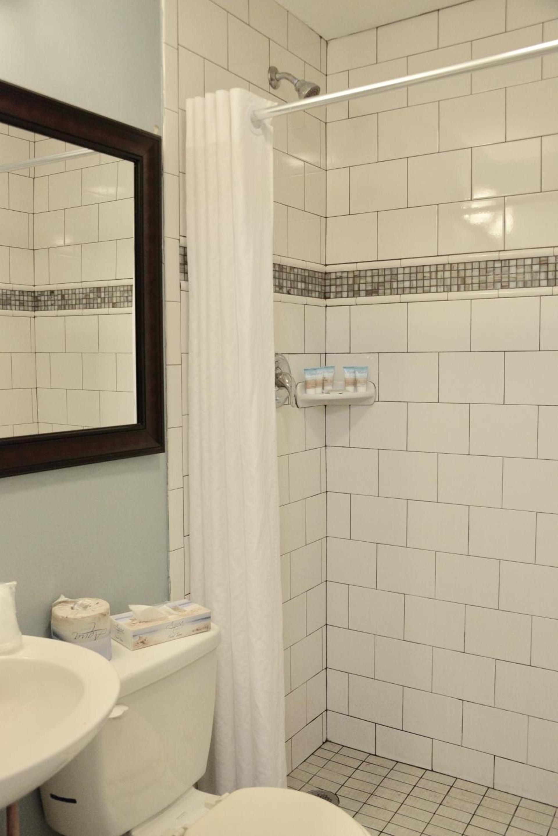 White Marlin Inn photo 9