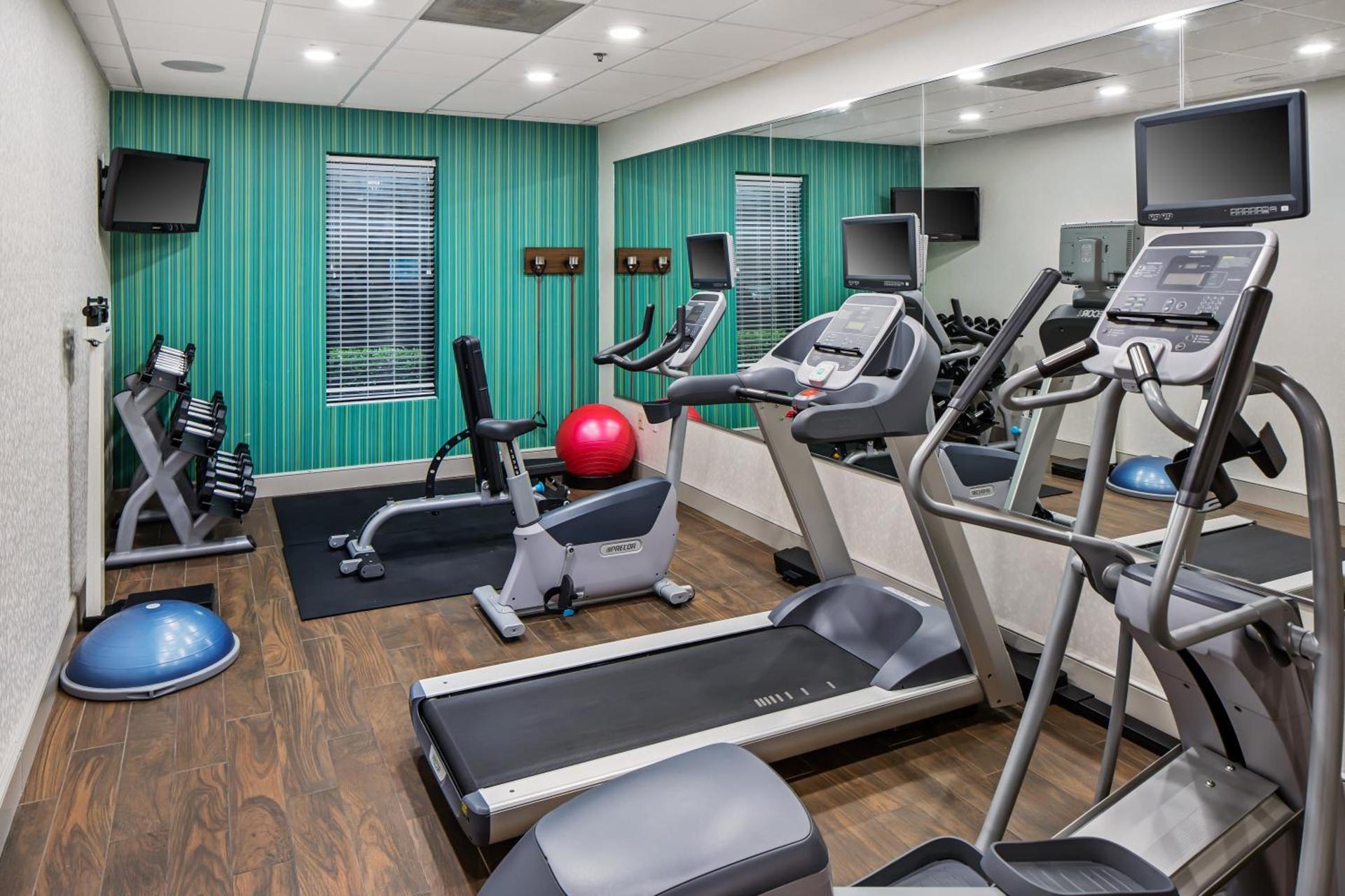 Holiday Inn Express Atlanta Airport-College Park by IHG photo 16