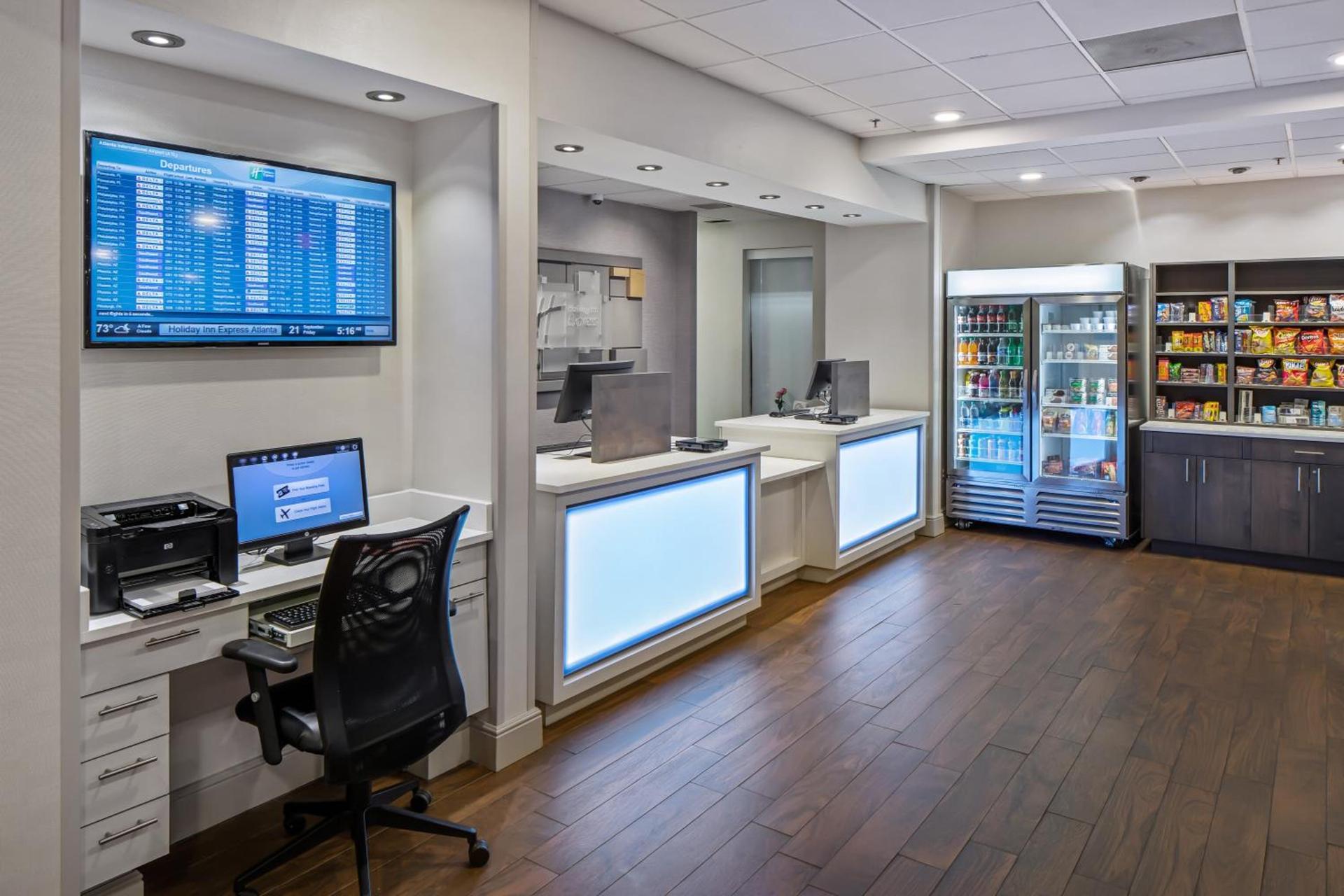 Holiday Inn Express Atlanta Airport-College Park by IHG photo 8
