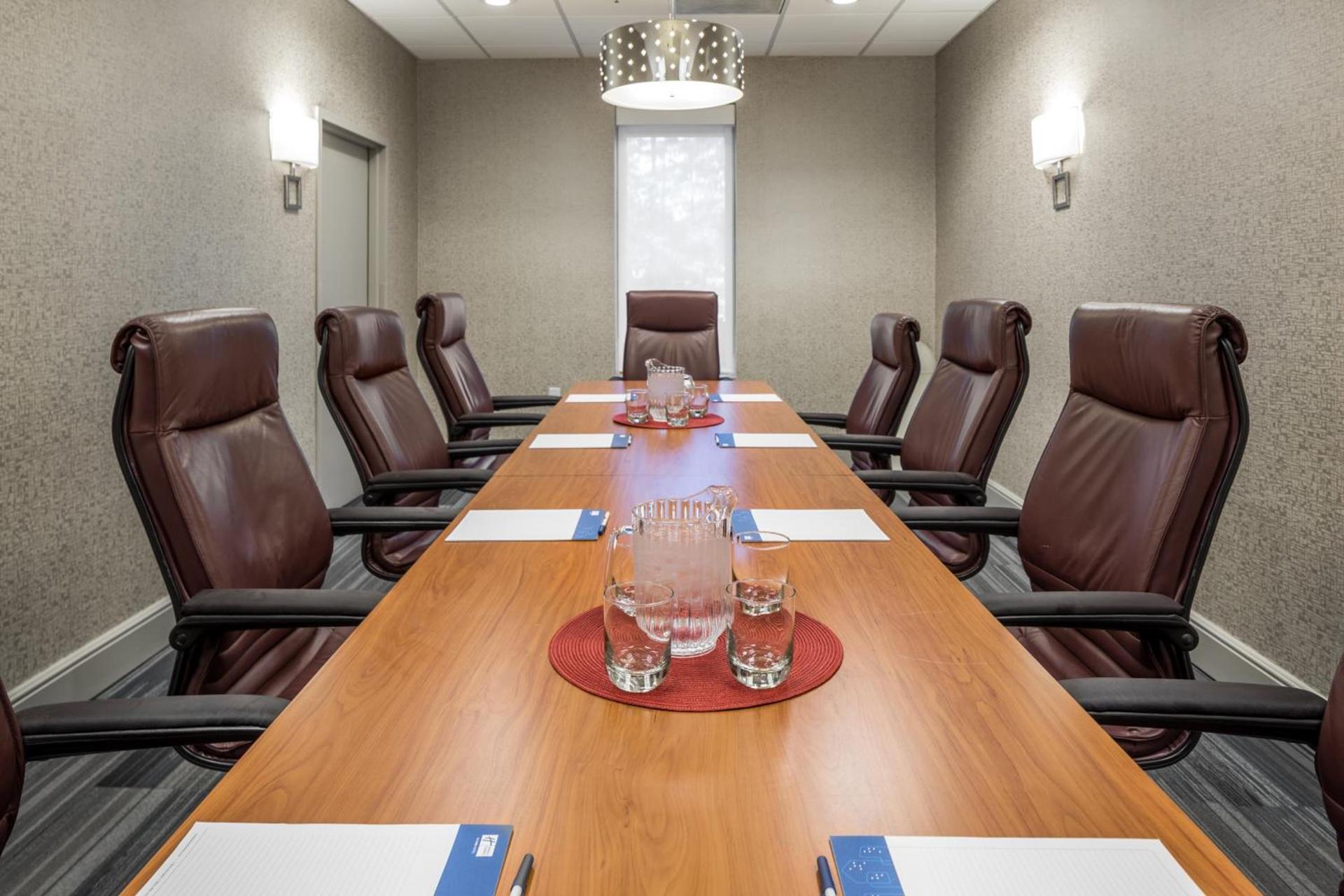 Holiday Inn Express Atlanta Airport-College Park by IHG photo 12
