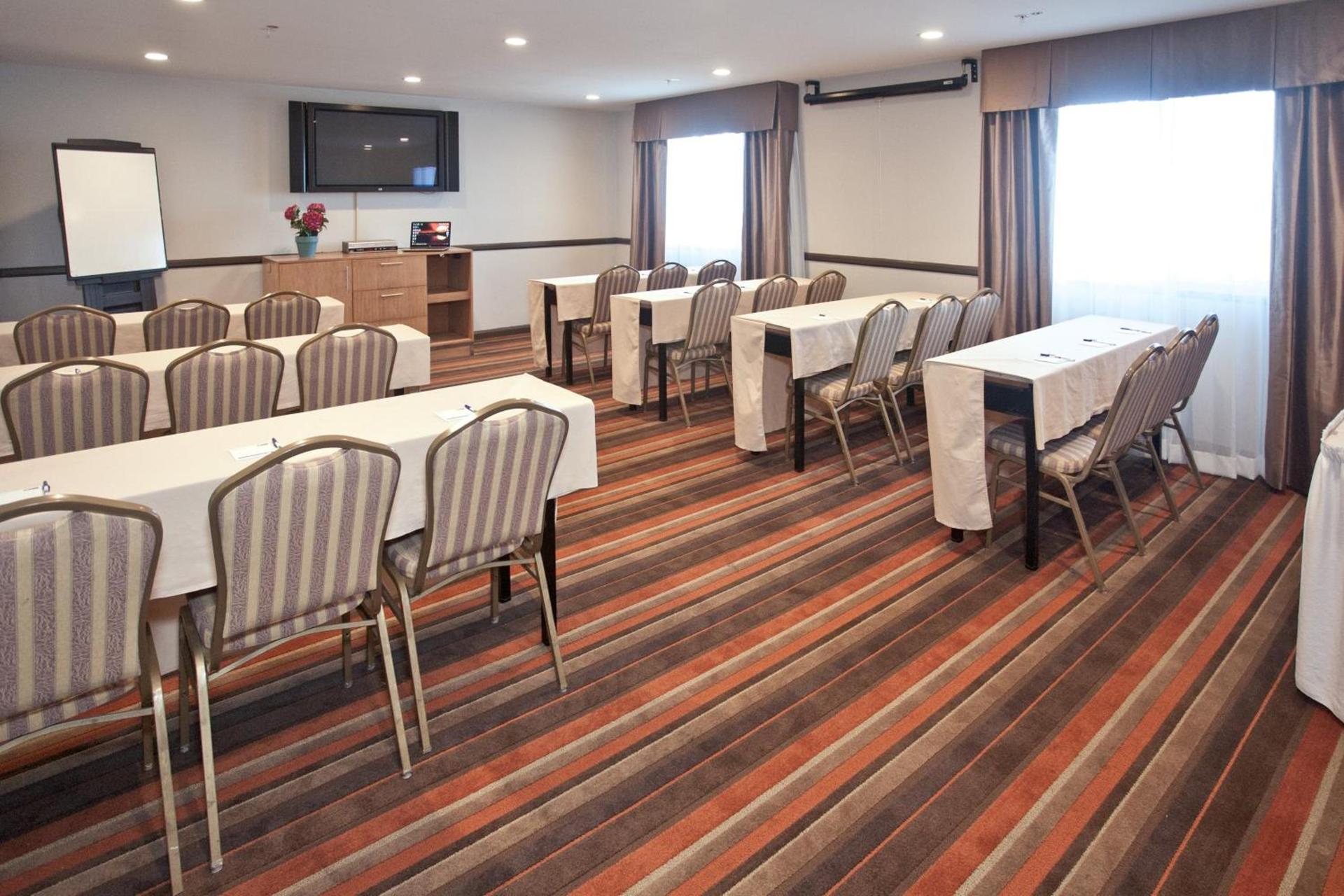 Holiday Inn Express San Francisco Airport South by IHG — hotel in Burlingame