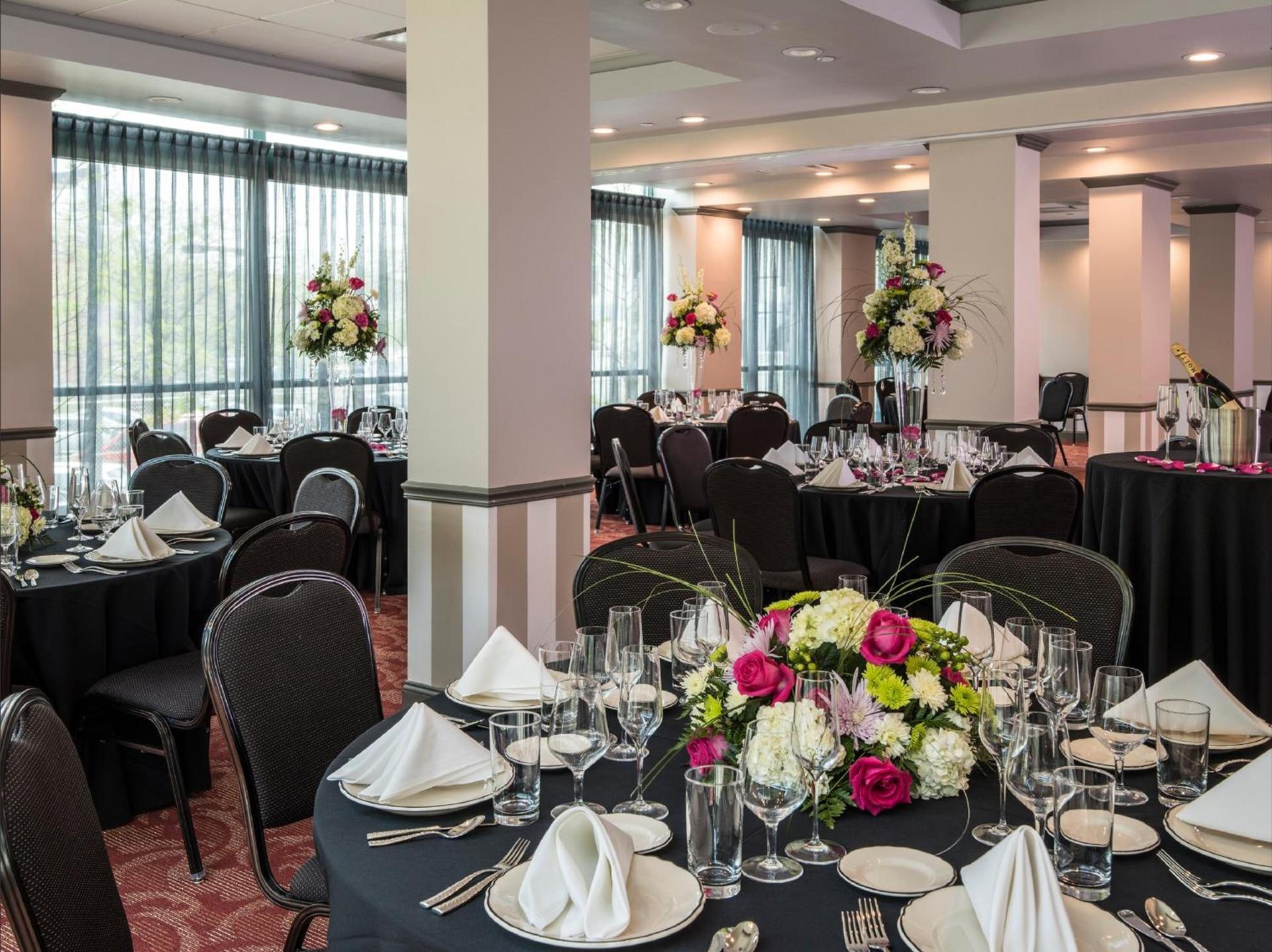 Hotel Indigo Pittsburgh East Liberty by IHG photo 12