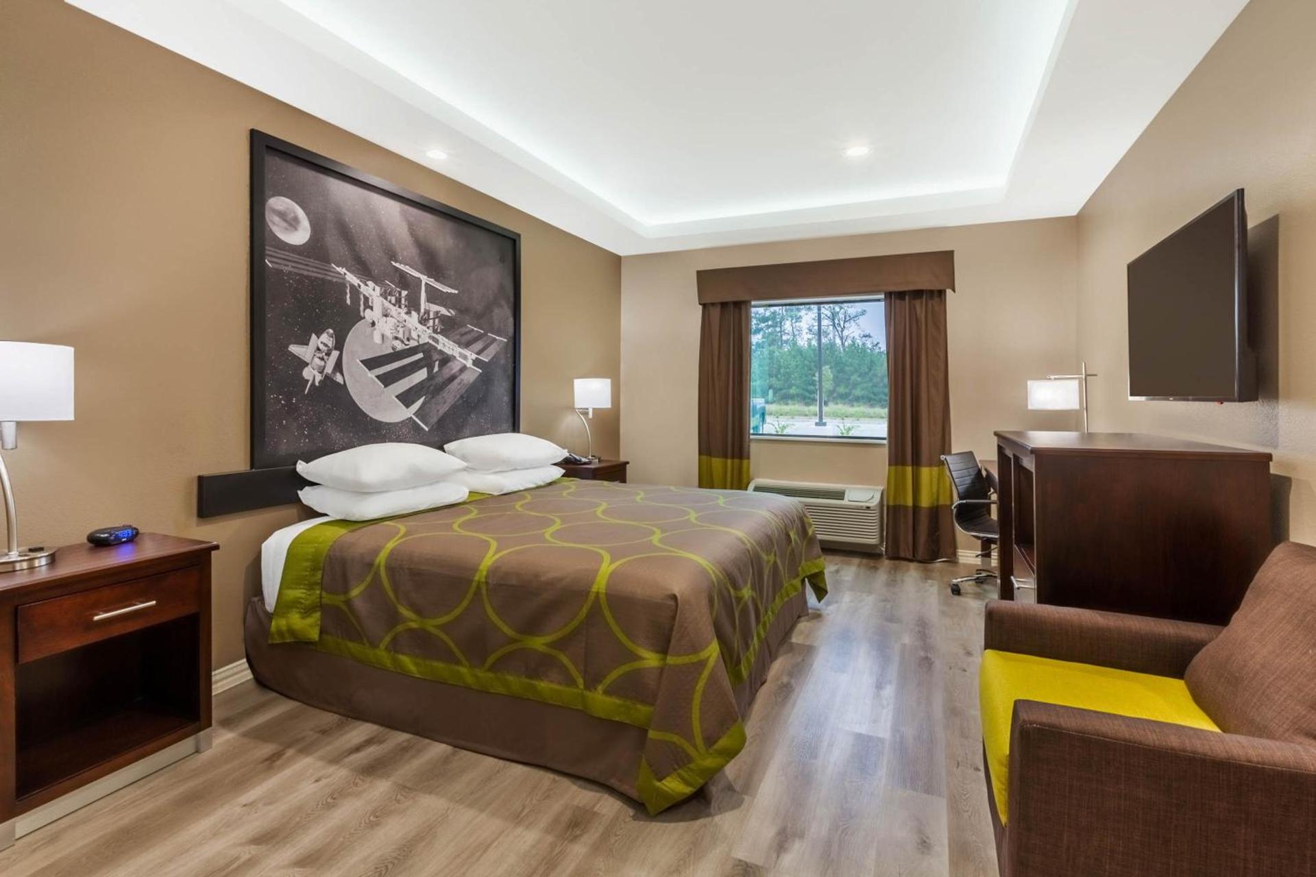 Super 8 by Wyndham Kingwood Houston North photo 20