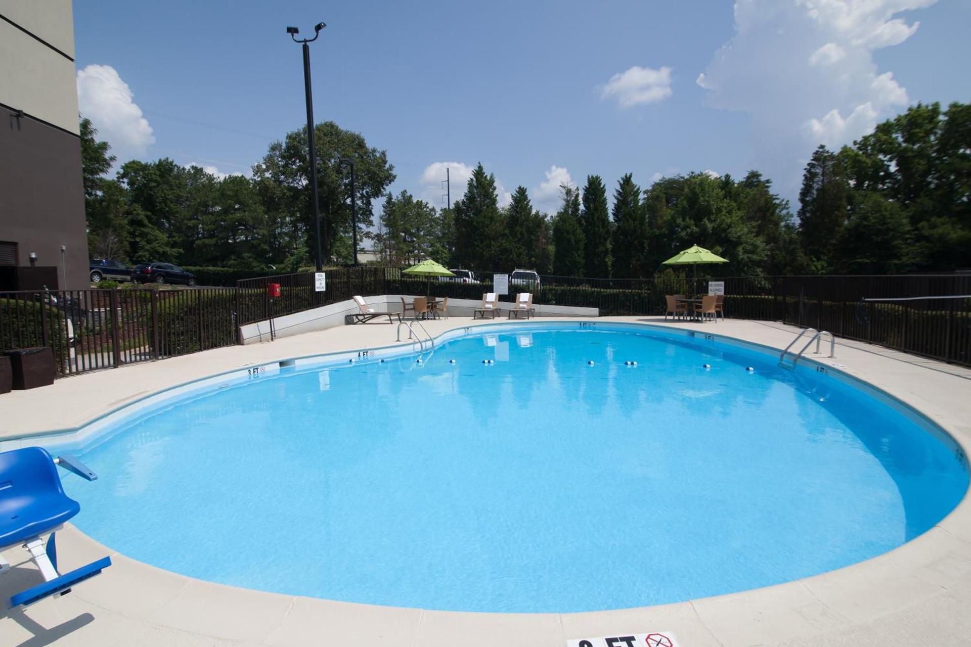 Holiday Inn Express Atlanta Galleria-Ballpark Area by IHG photo 7