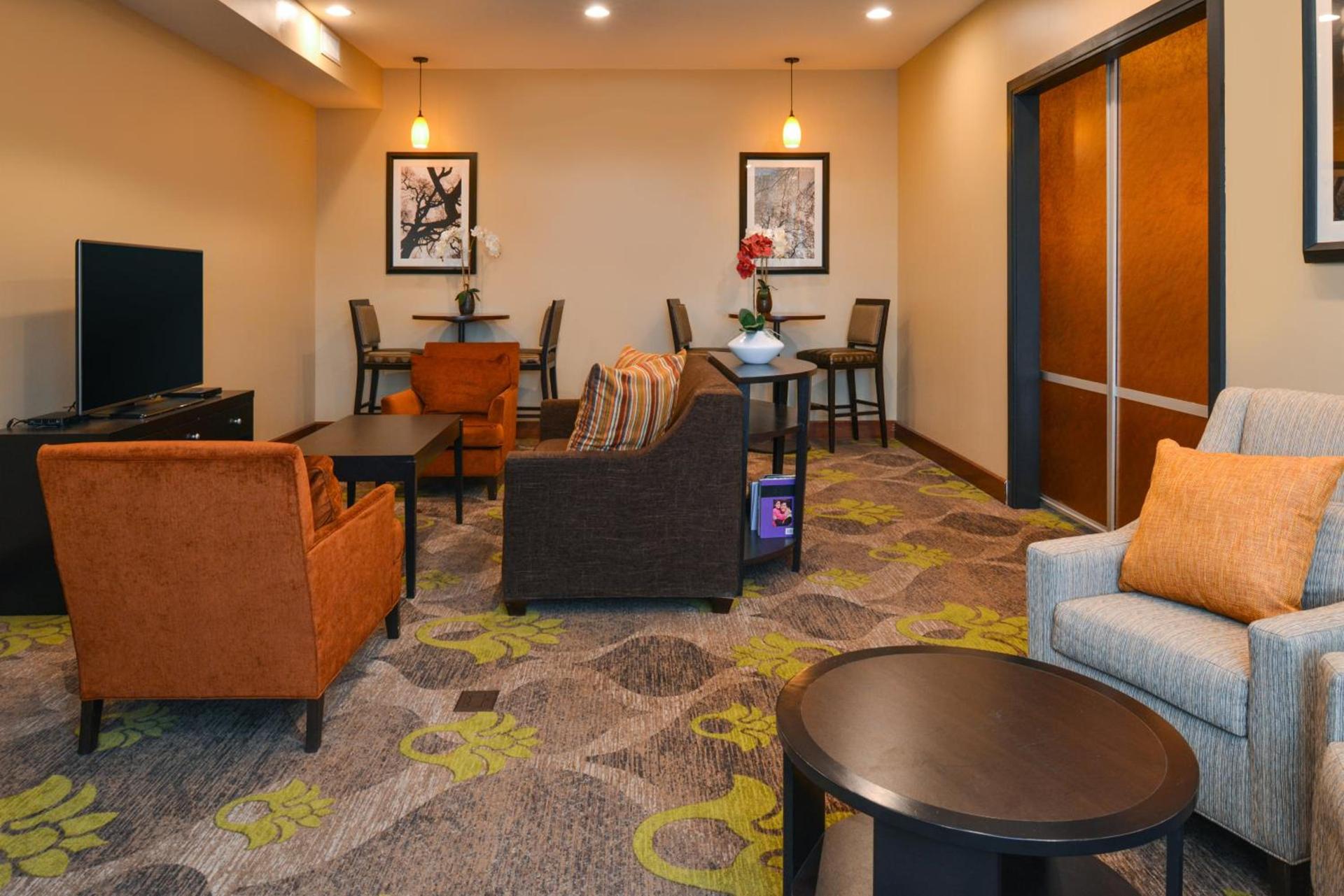 Staybridge Suites Merrillville by IHG photo 13