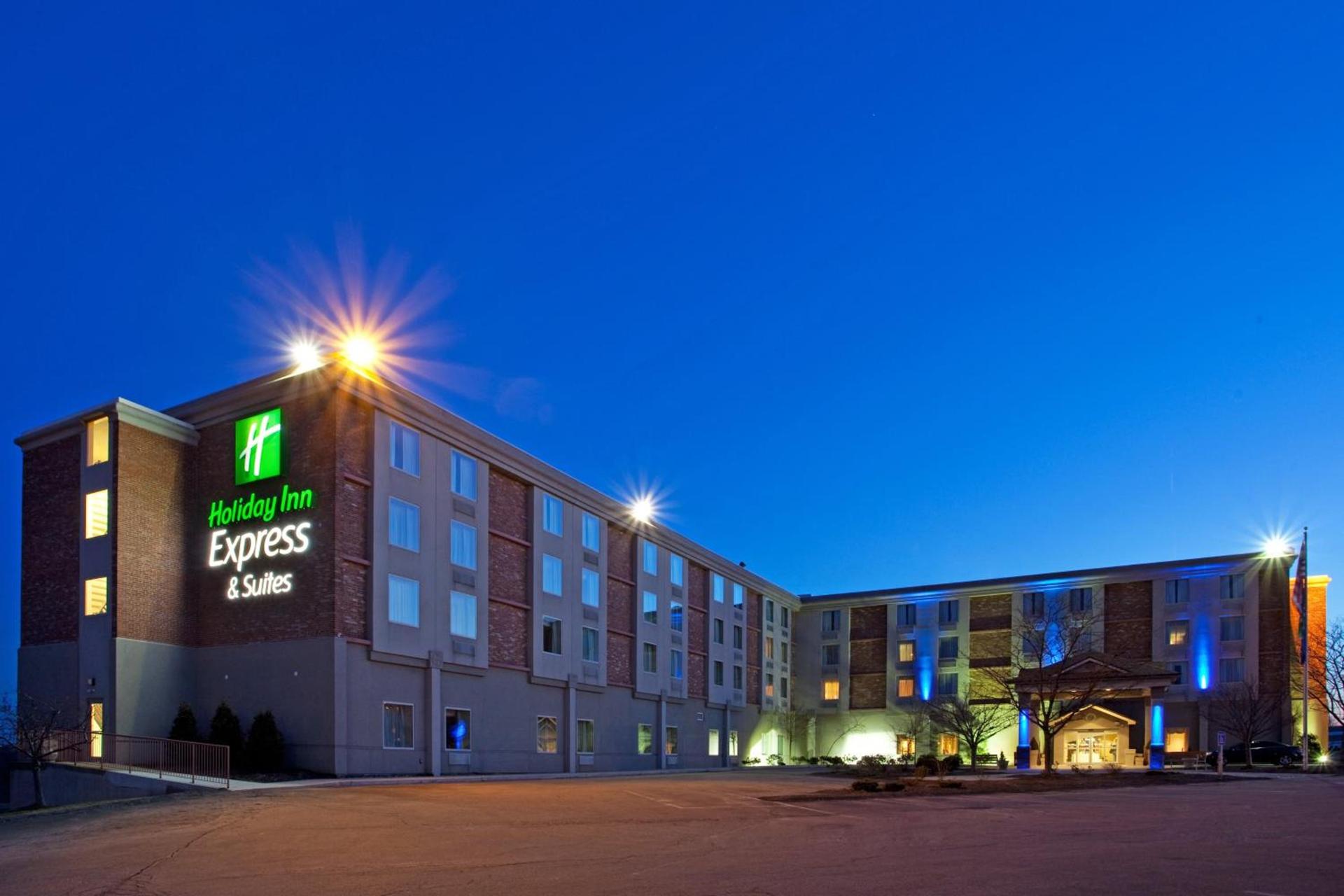 Holiday Inn Express and Suites Pittsburgh West Mifflin by IHG — hotel in West Mifflin