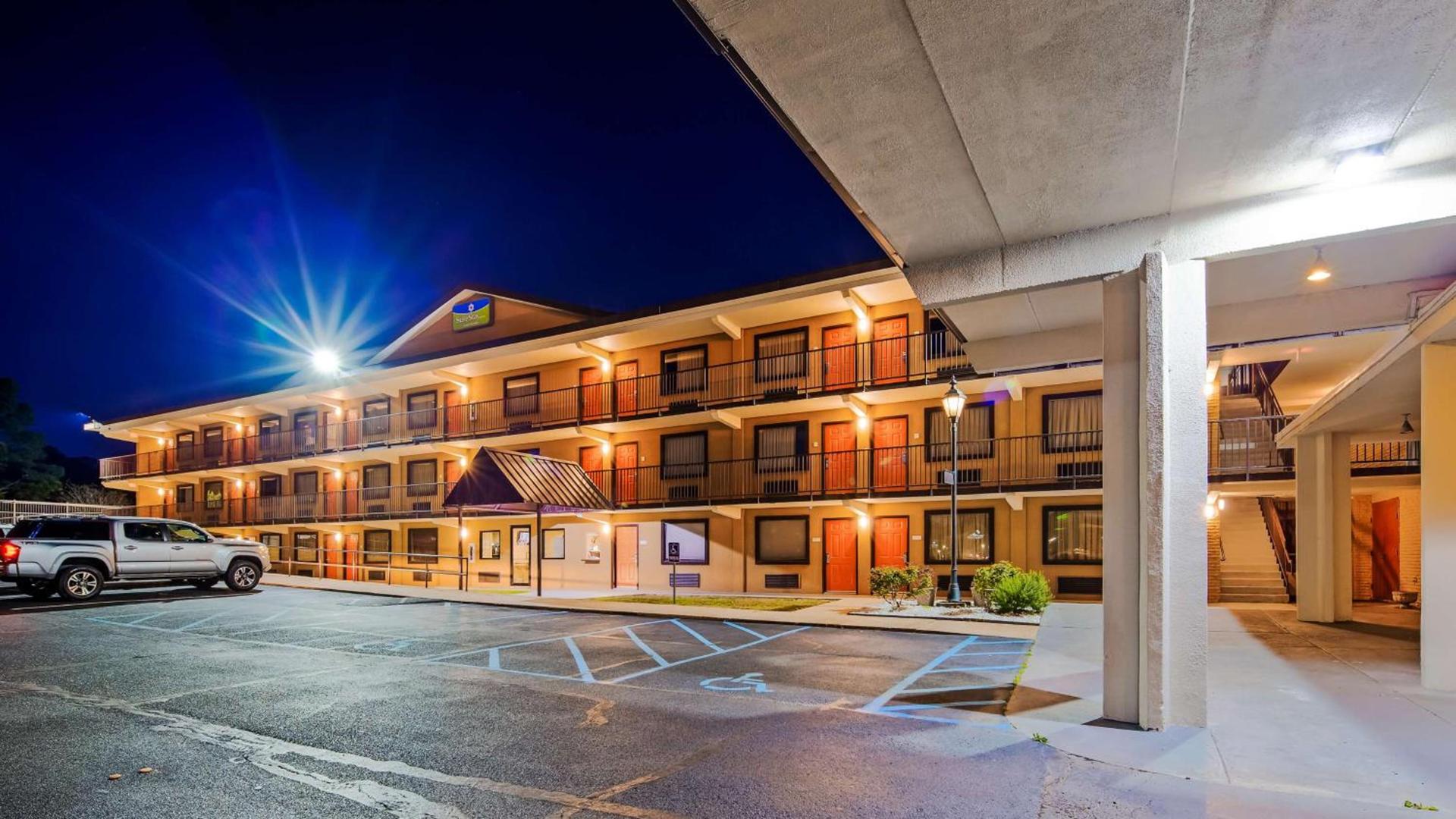 SureStay Hotel by Best Western Tupelo North photo 16