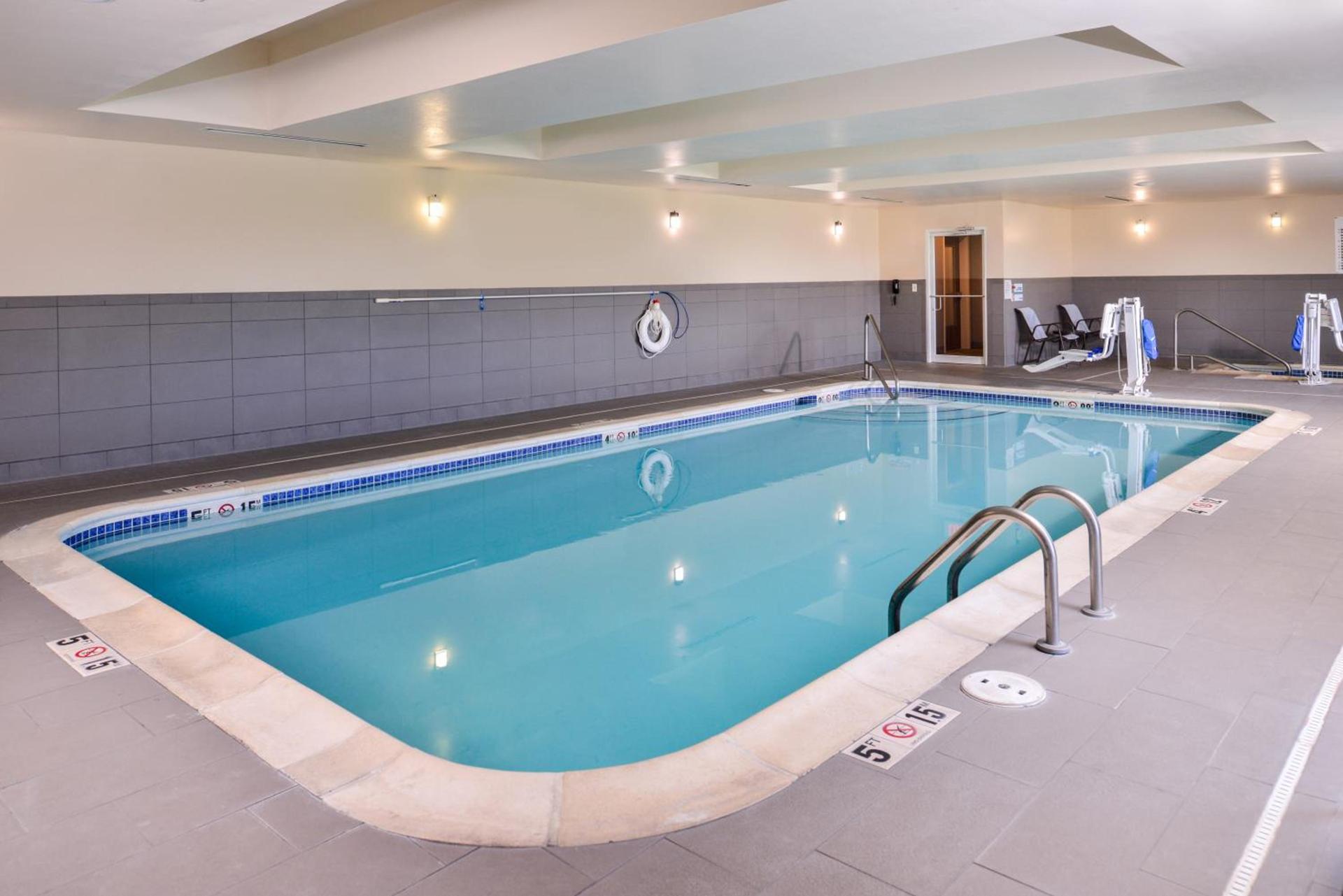 Holiday Inn Express Hotel & Suites York by IHG photo 15