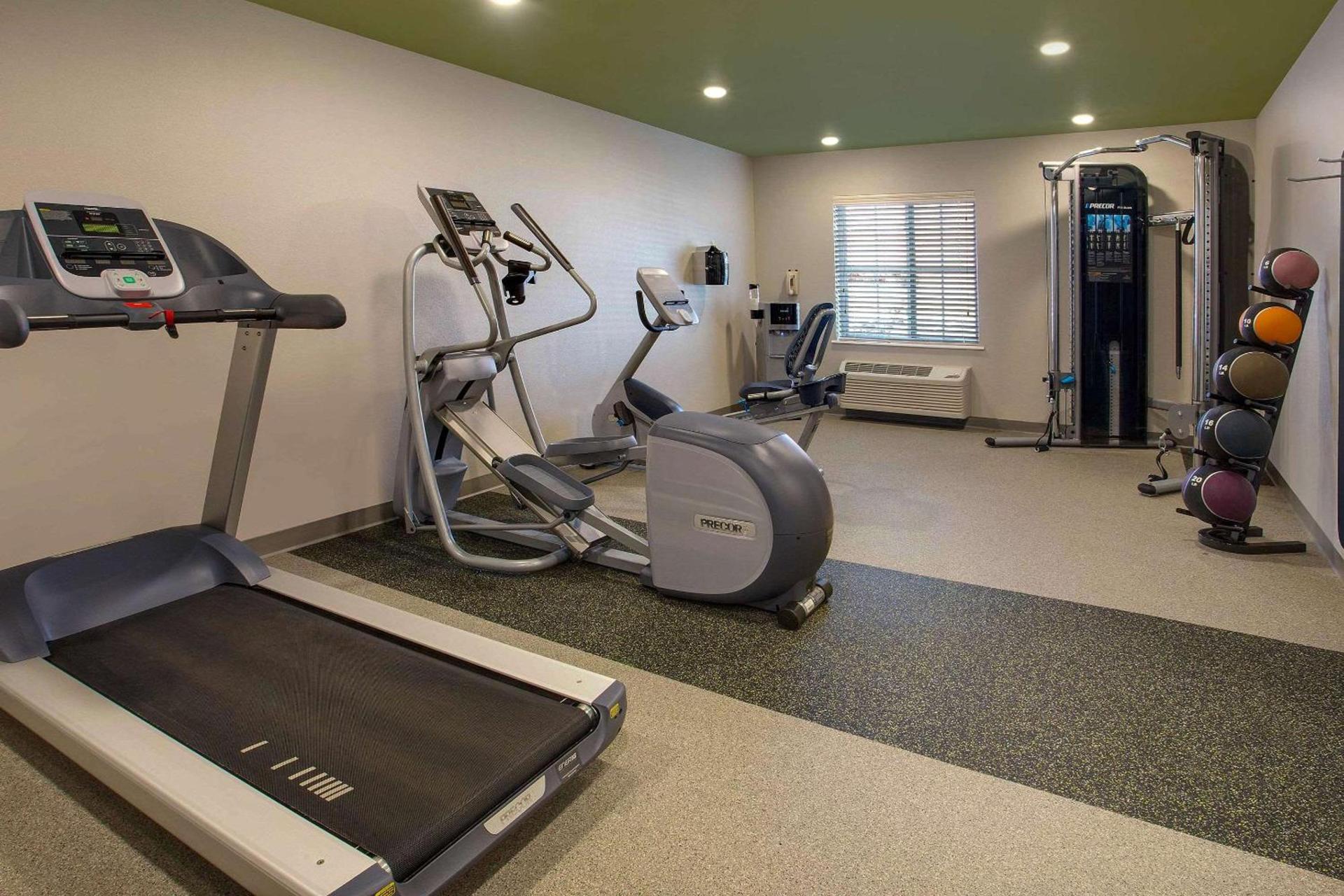 WoodSpring Suites Baltimore White Marsh - Nottingham photo 14