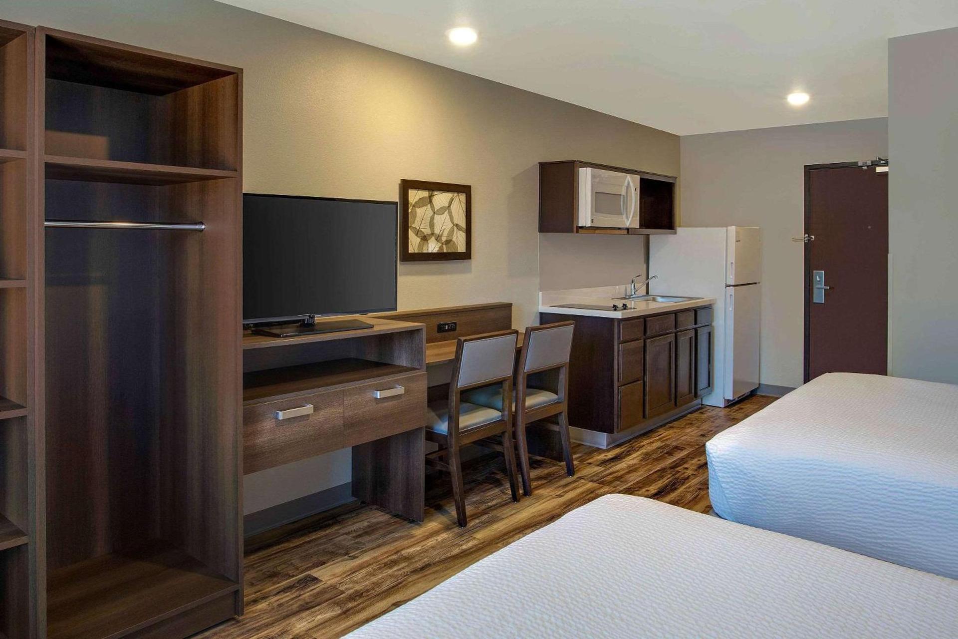 WoodSpring Suites Baltimore White Marsh - Nottingham photo 8