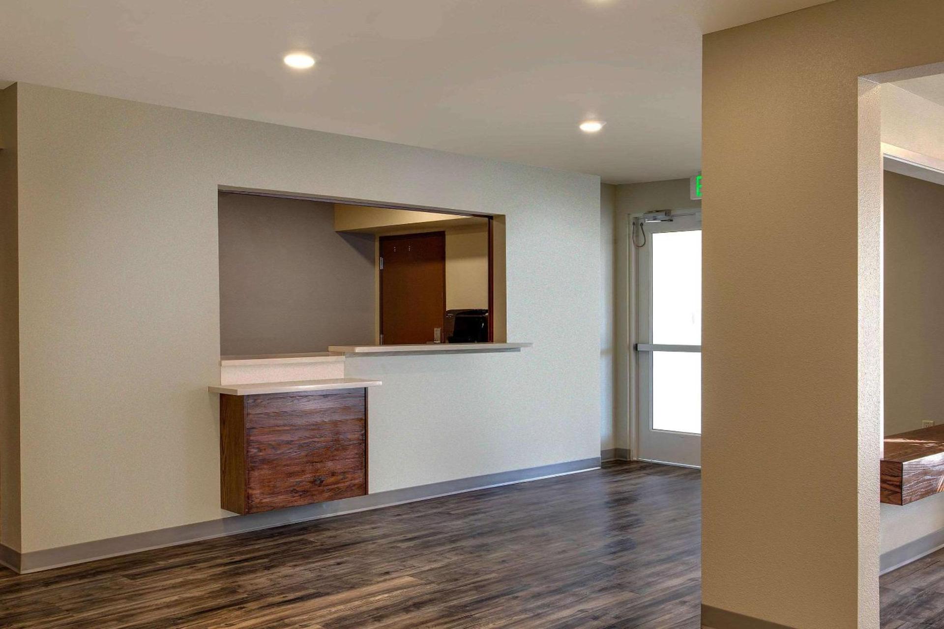 WoodSpring Suites Baltimore White Marsh - Nottingham photo 4