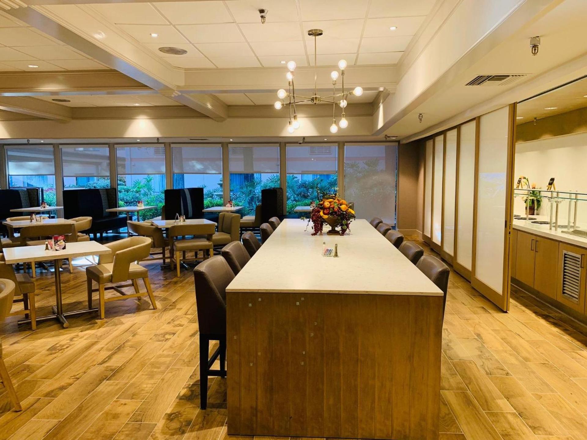 Crowne Plaza Silicon Valley North - Union City by IHG photo 25