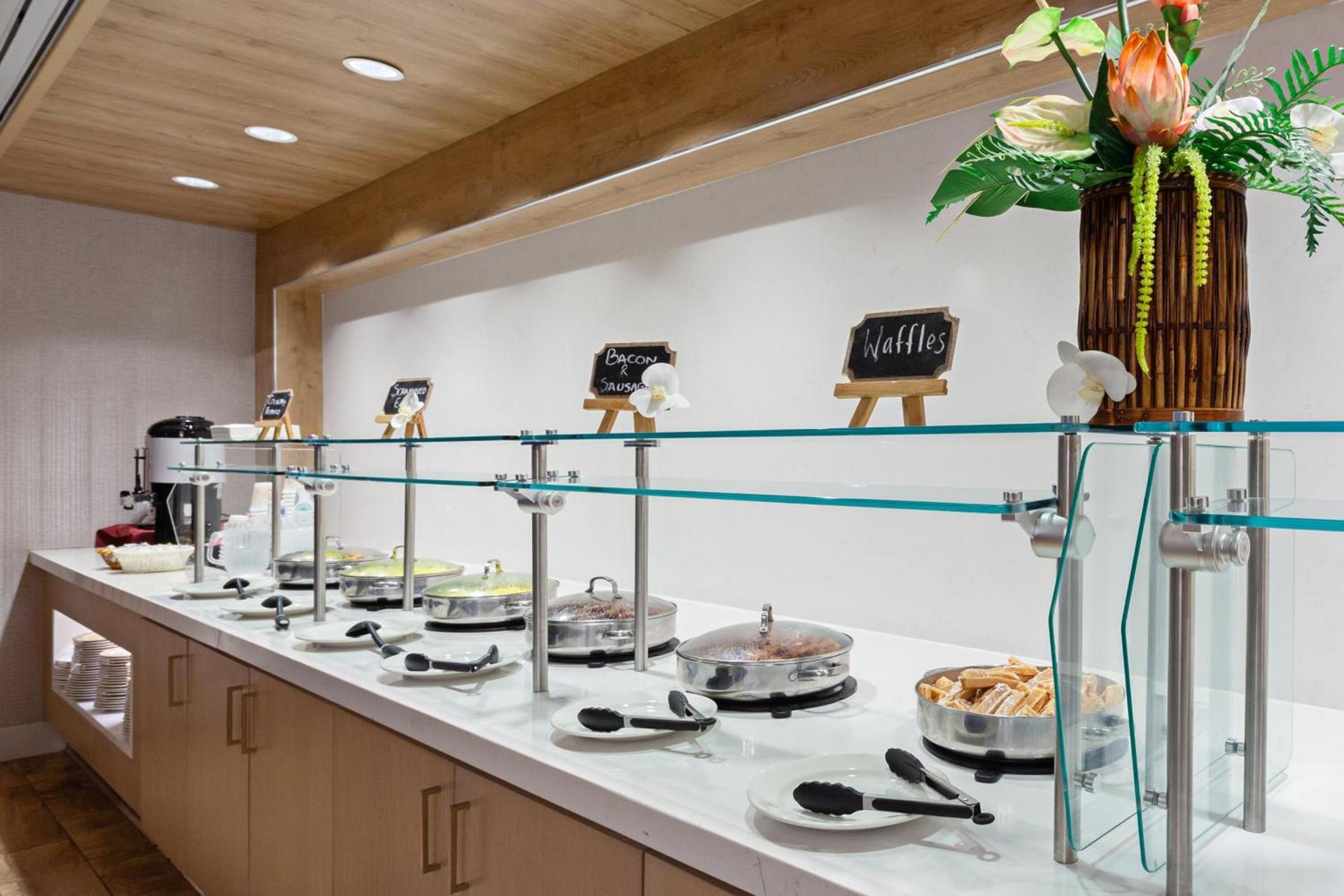 Crowne Plaza Silicon Valley North - Union City by IHG photo 17