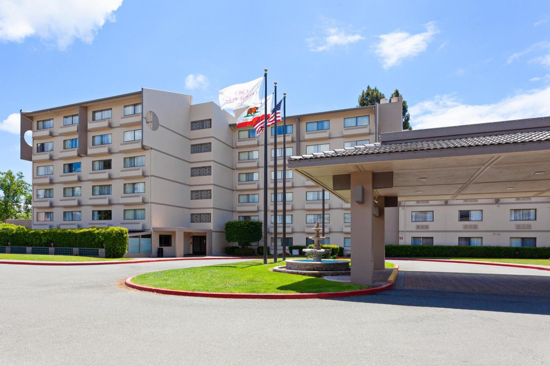 Crowne Plaza Silicon Valley North - Union City by IHG — hotel in Union City