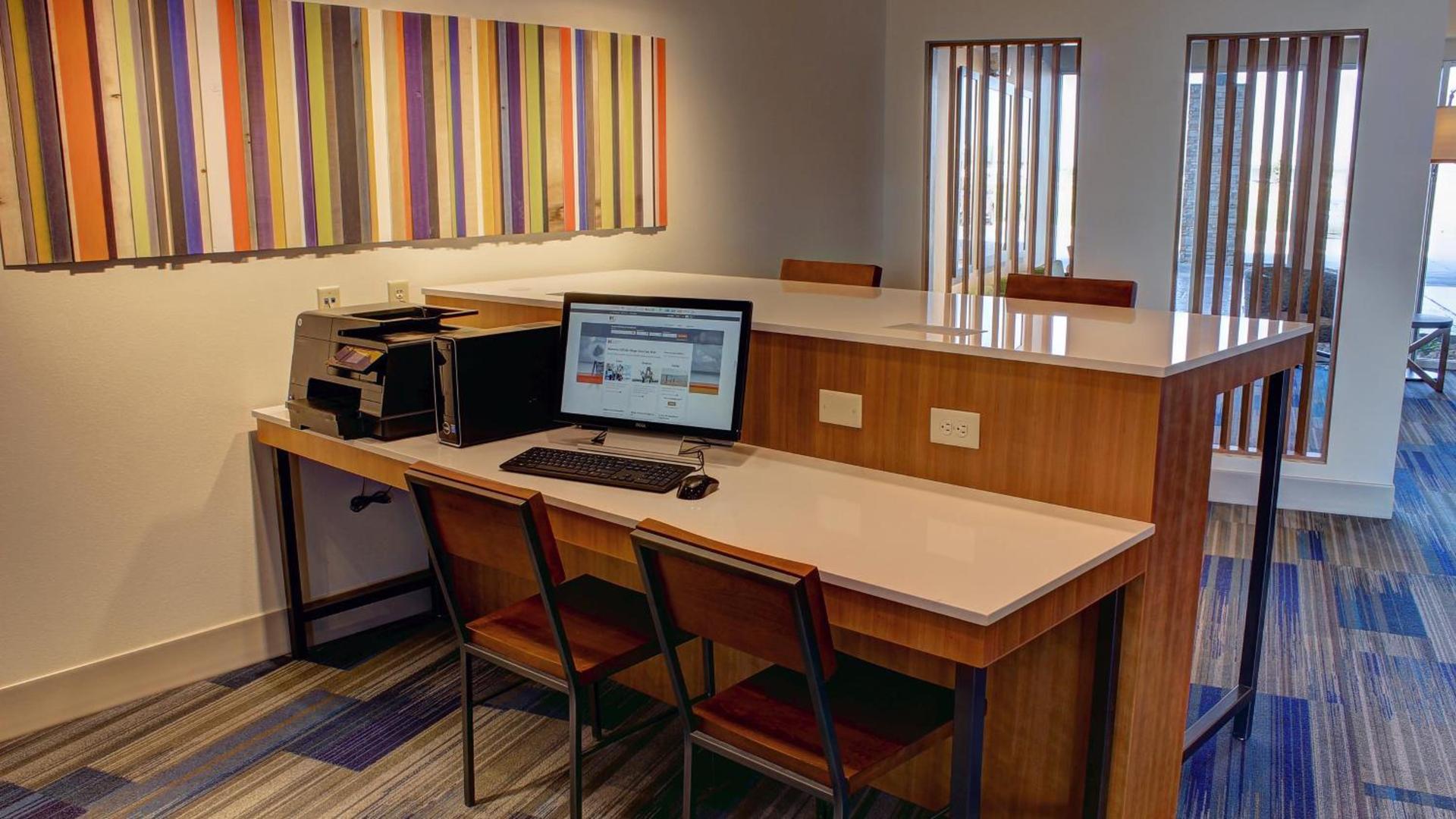 Holiday Inn Express Spencer by IHG photo 6