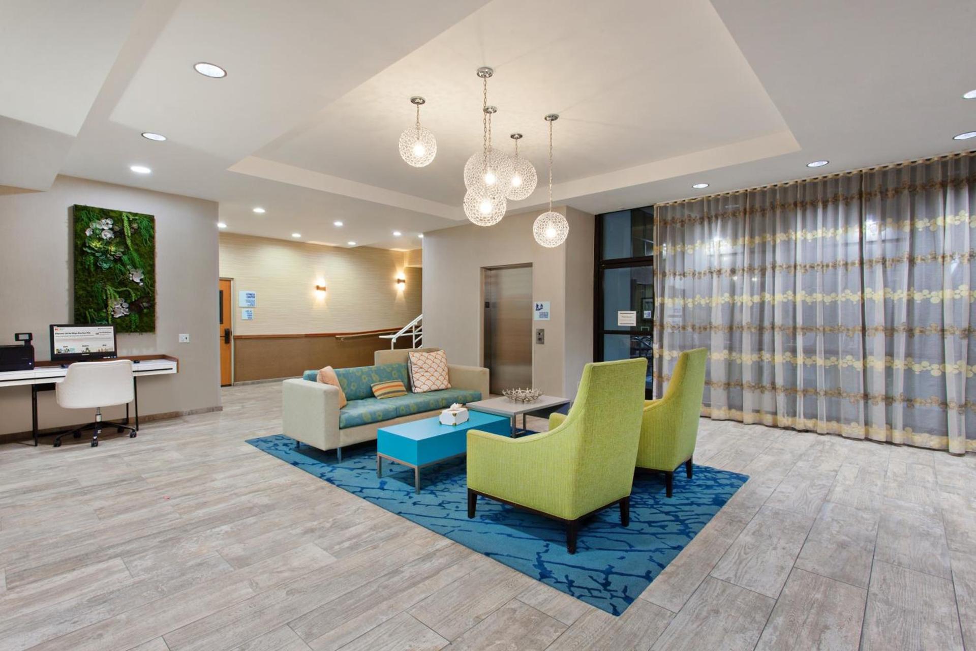 Holiday Inn Express Newport Beach by IHG photo 24