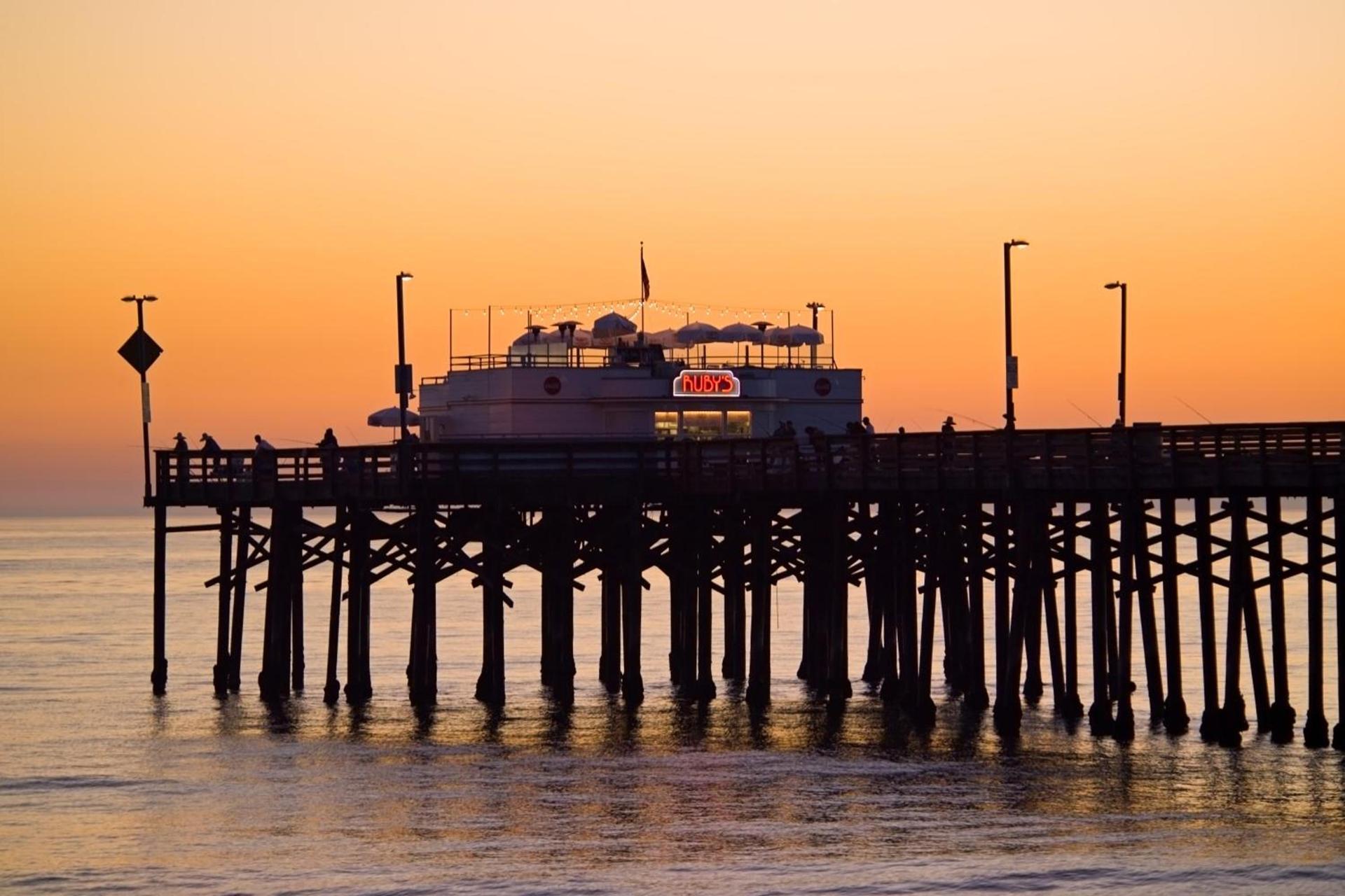 Holiday Inn Express Newport Beach by IHG photo 2