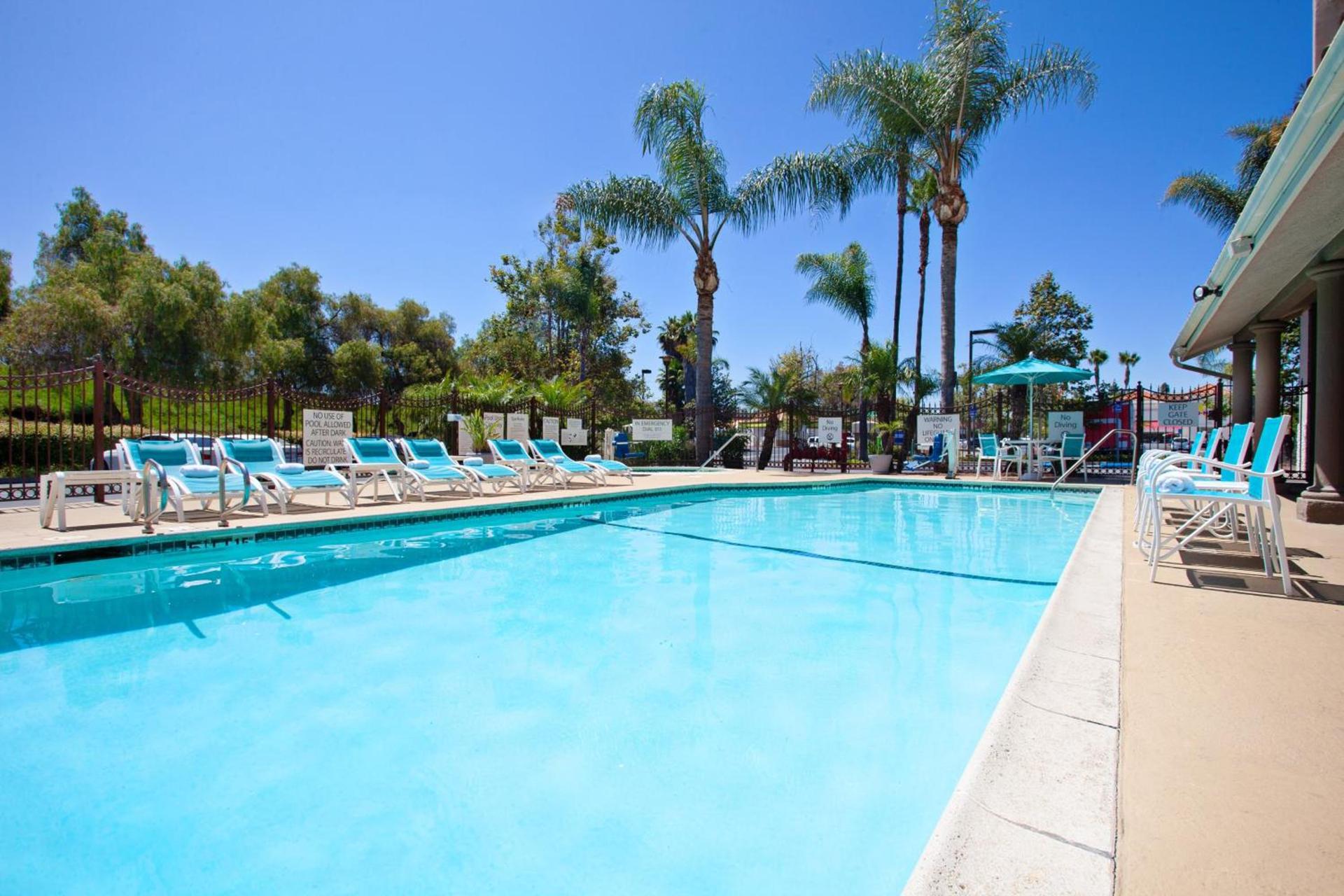 Holiday Inn Express Hotel & Suites San Diego-Escondido by IHG photo 27