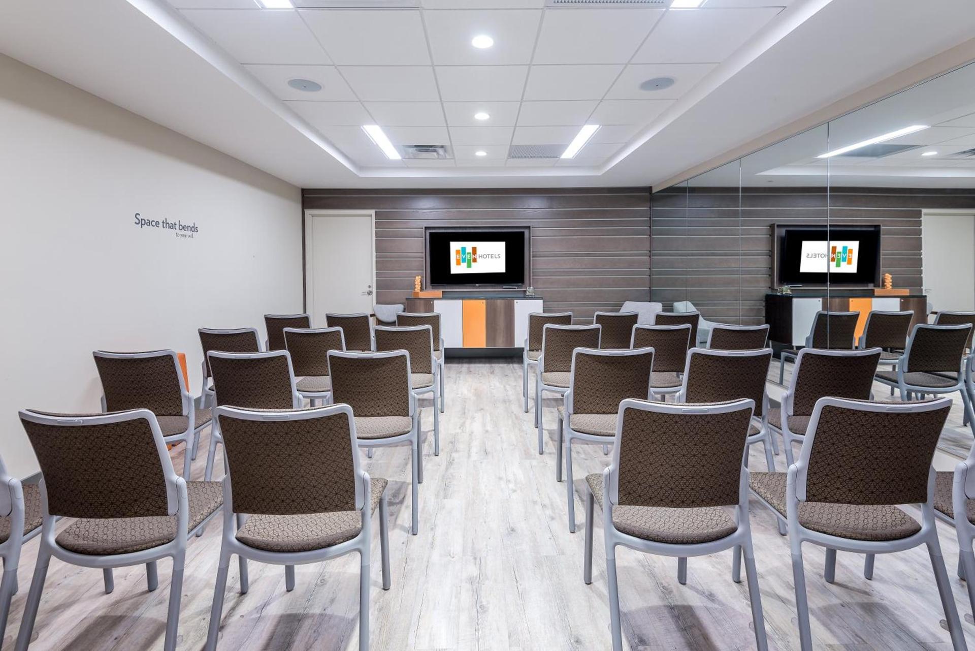 EVEN Hotel Brooklyn by IHG photo 13