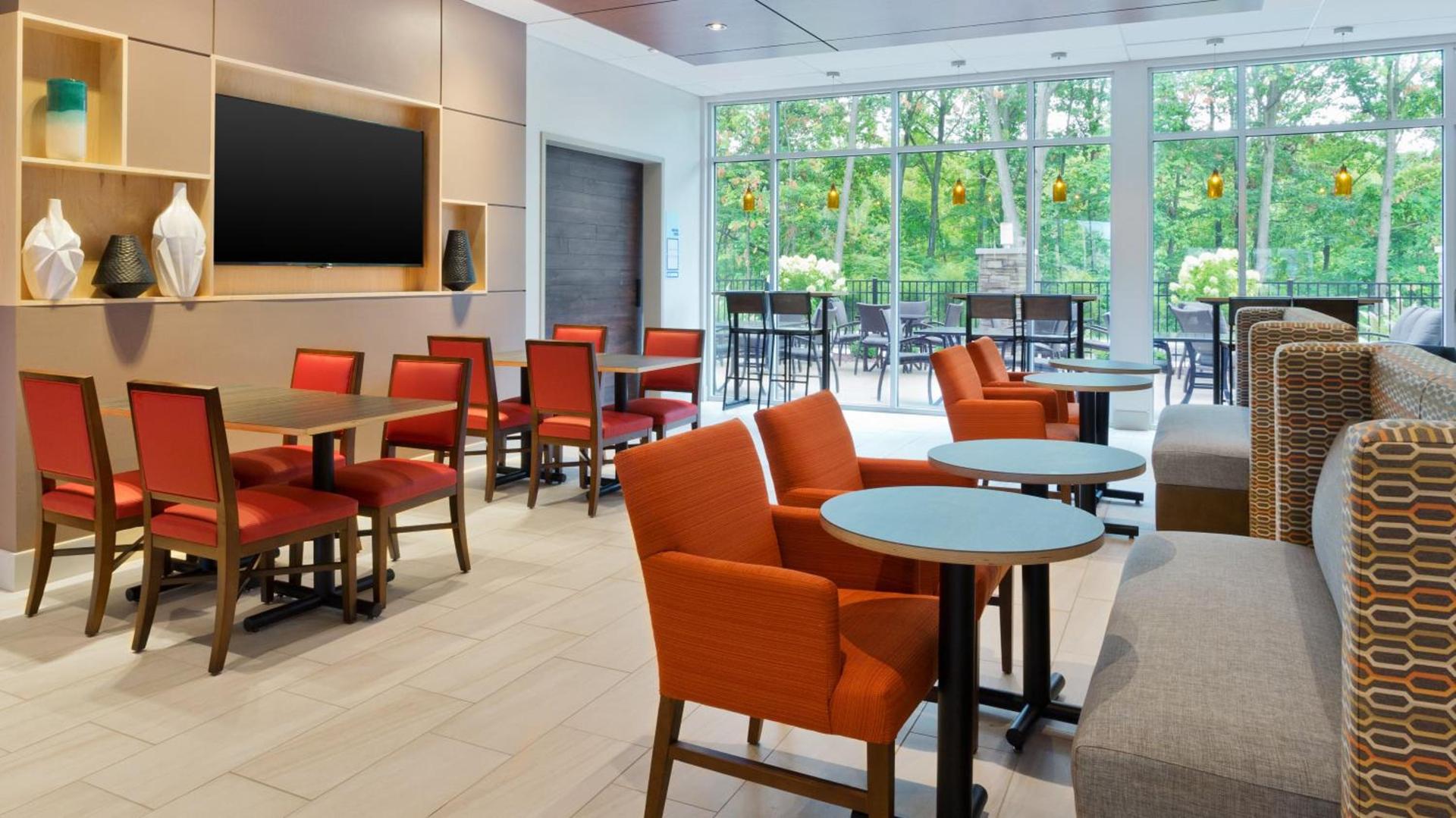 Holiday Inn Express & Suites Medina by IHG photo 23