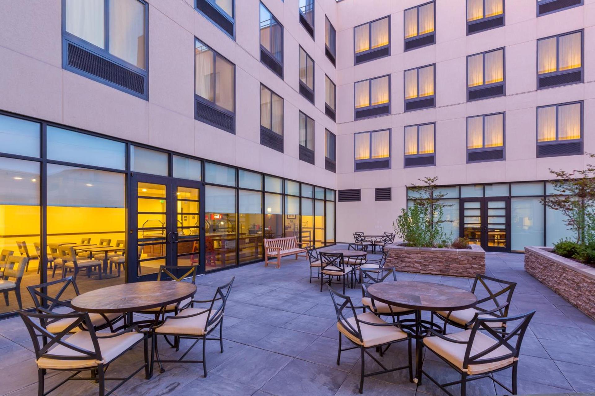 Staybridge Suites Seattle - Fremont by IHG photo 14