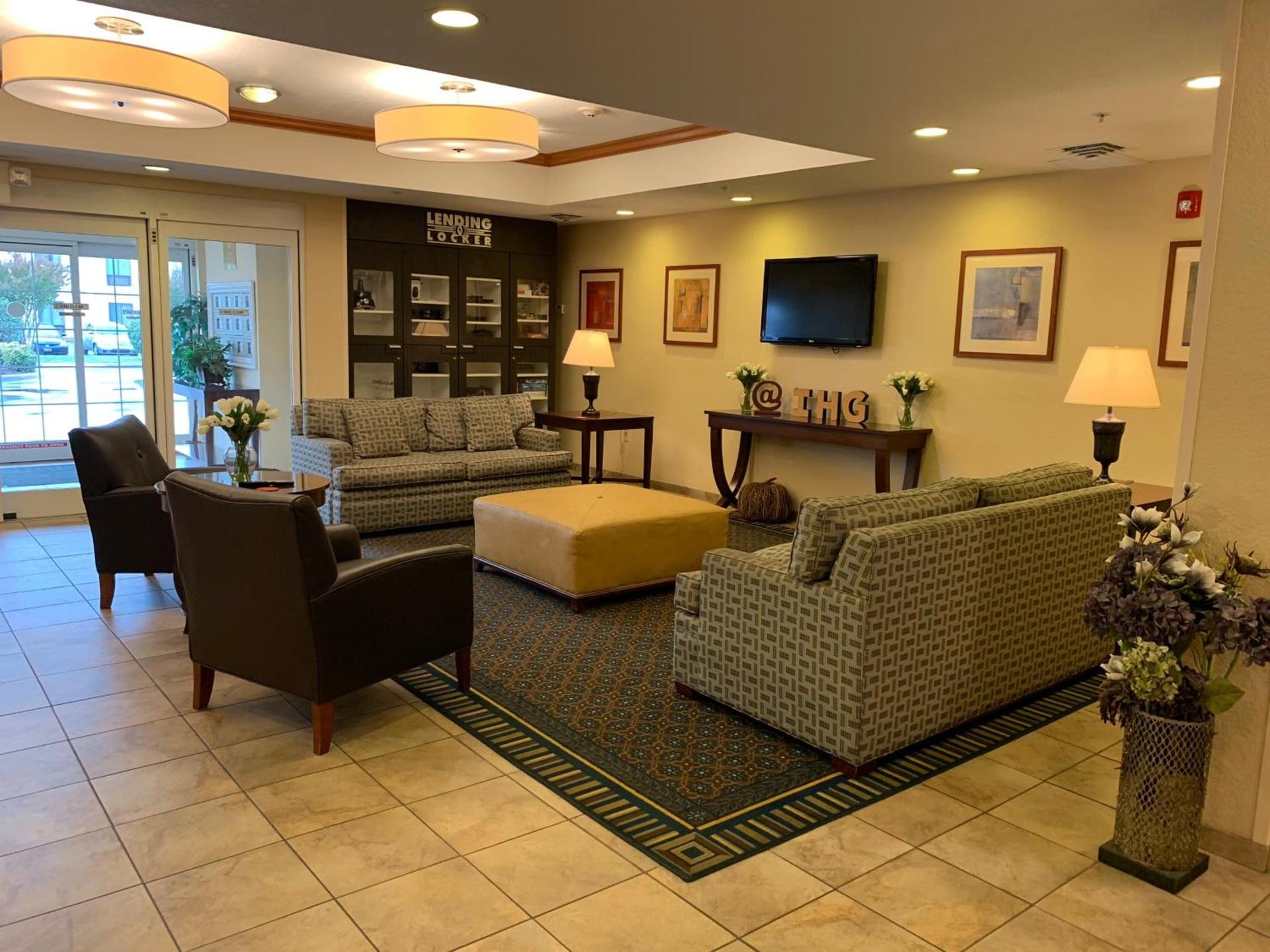 Candlewood Suites Jonesboro by IHG photo 5