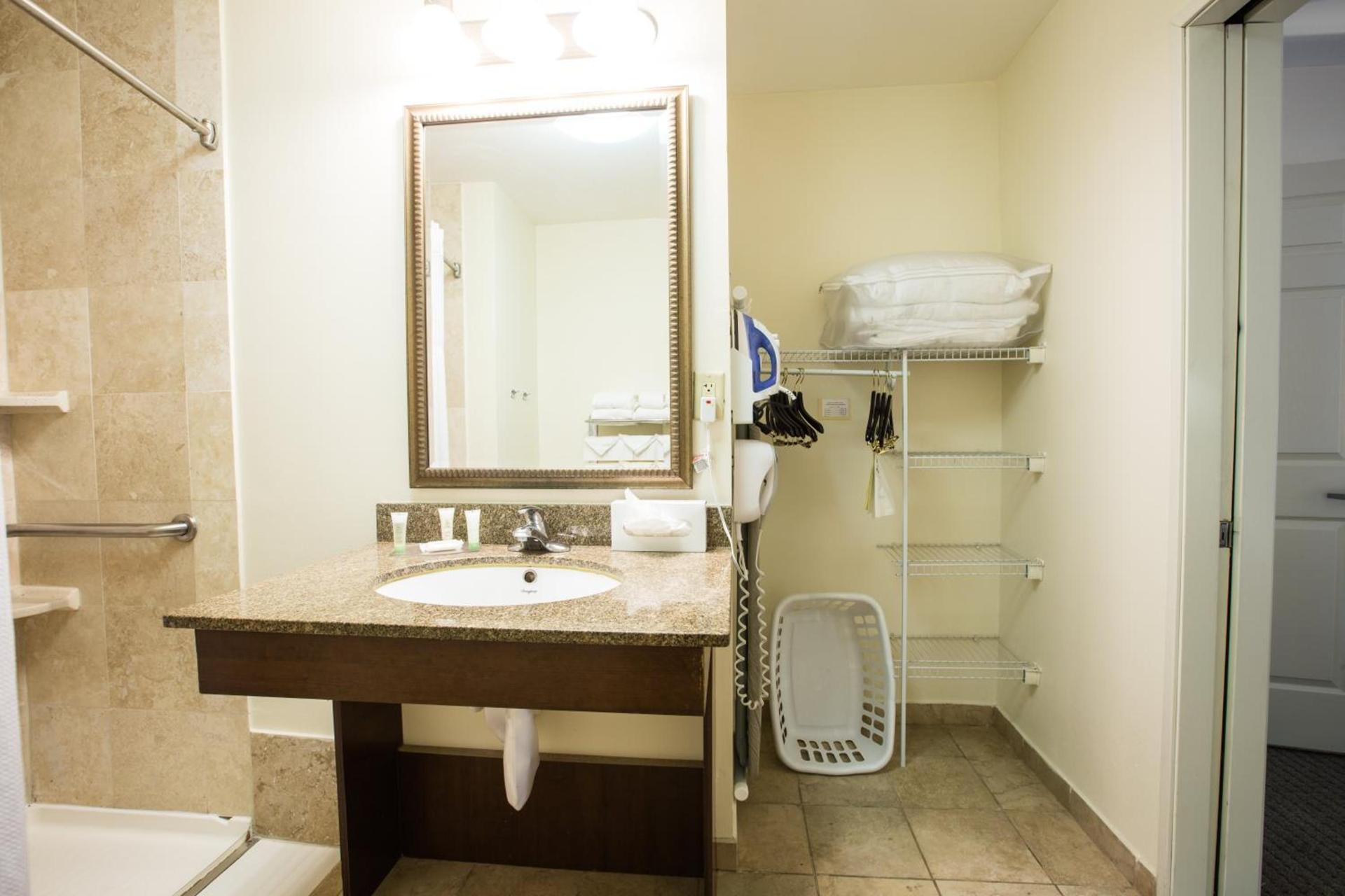 Staybridge Suites Austin Airport by IHG photo 53