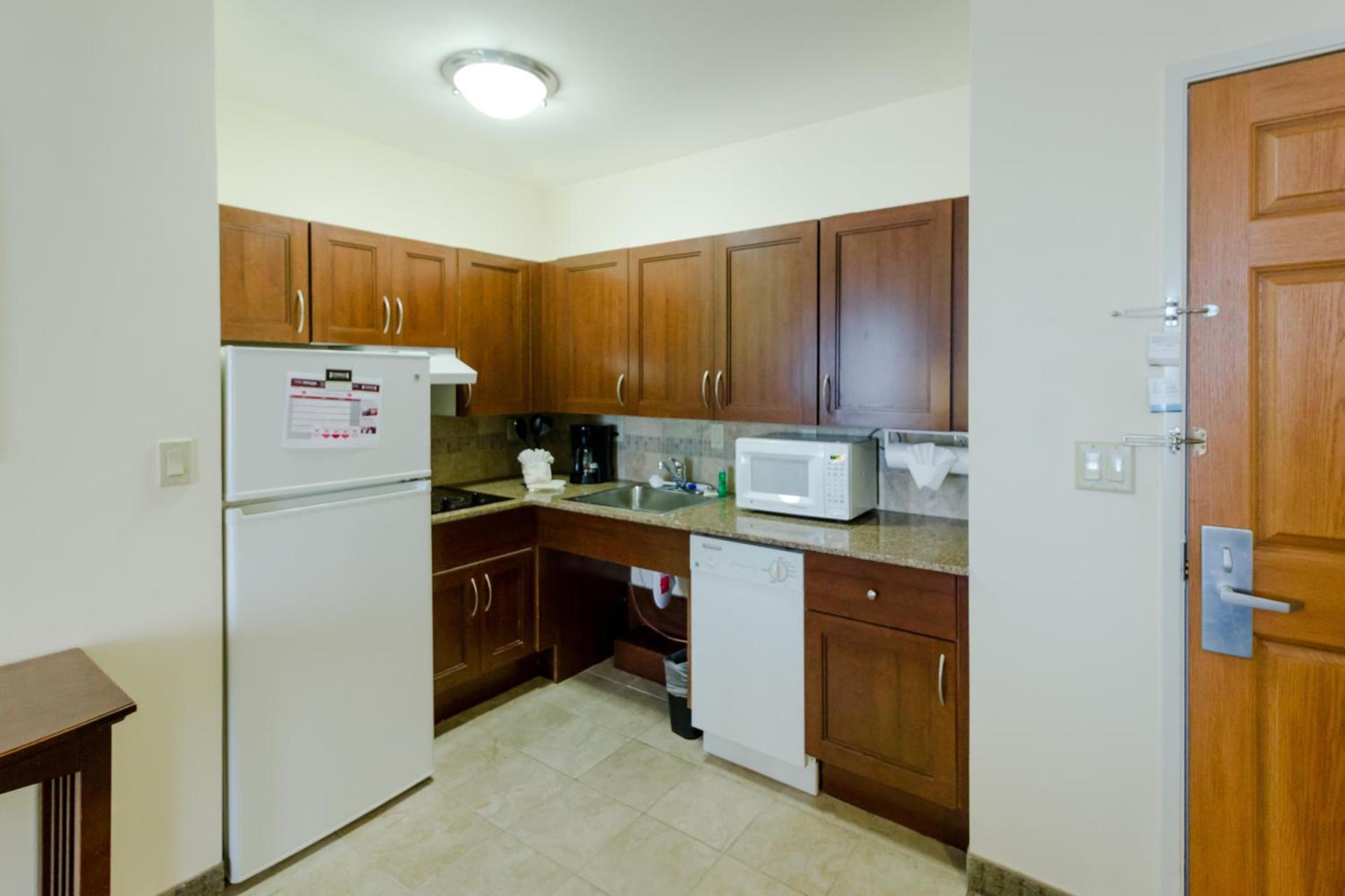 Staybridge Suites Austin Airport by IHG photo 65