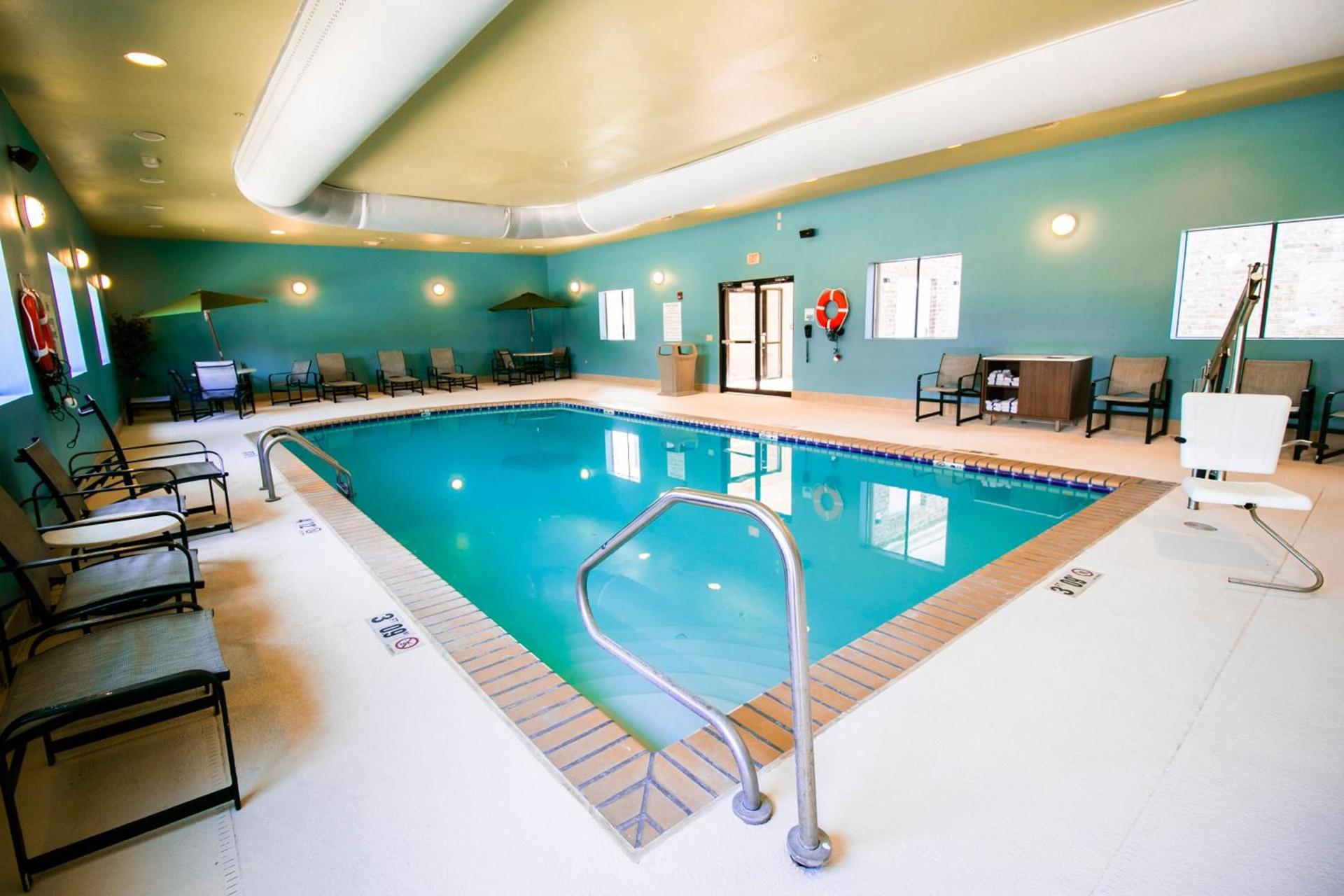 Holiday Inn Express Hotel & Suites Baton Rouge -Port Allen by IHG photo 30