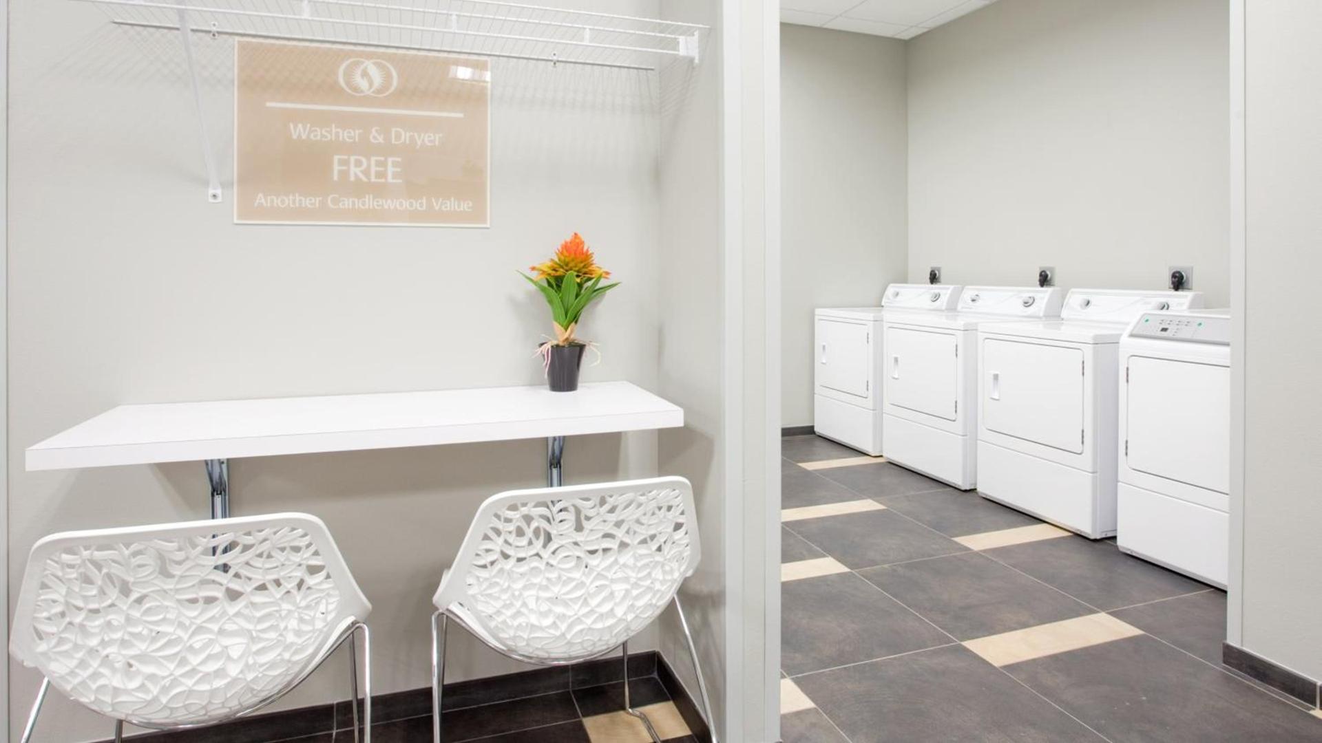 Candlewood Suites Kearney by IHG photo 2