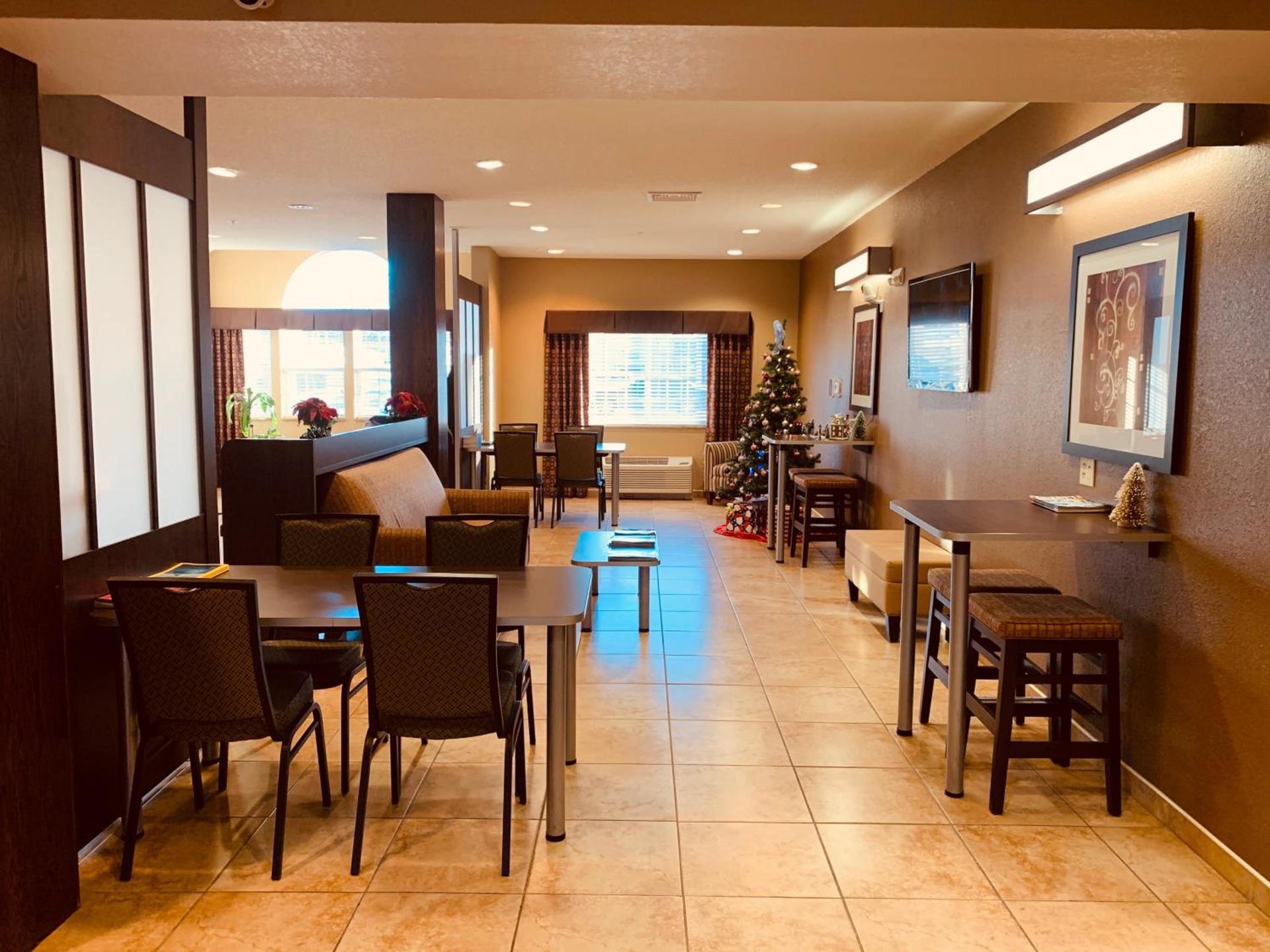 Microtel Inn & Suites-Sayre, PA photo 24