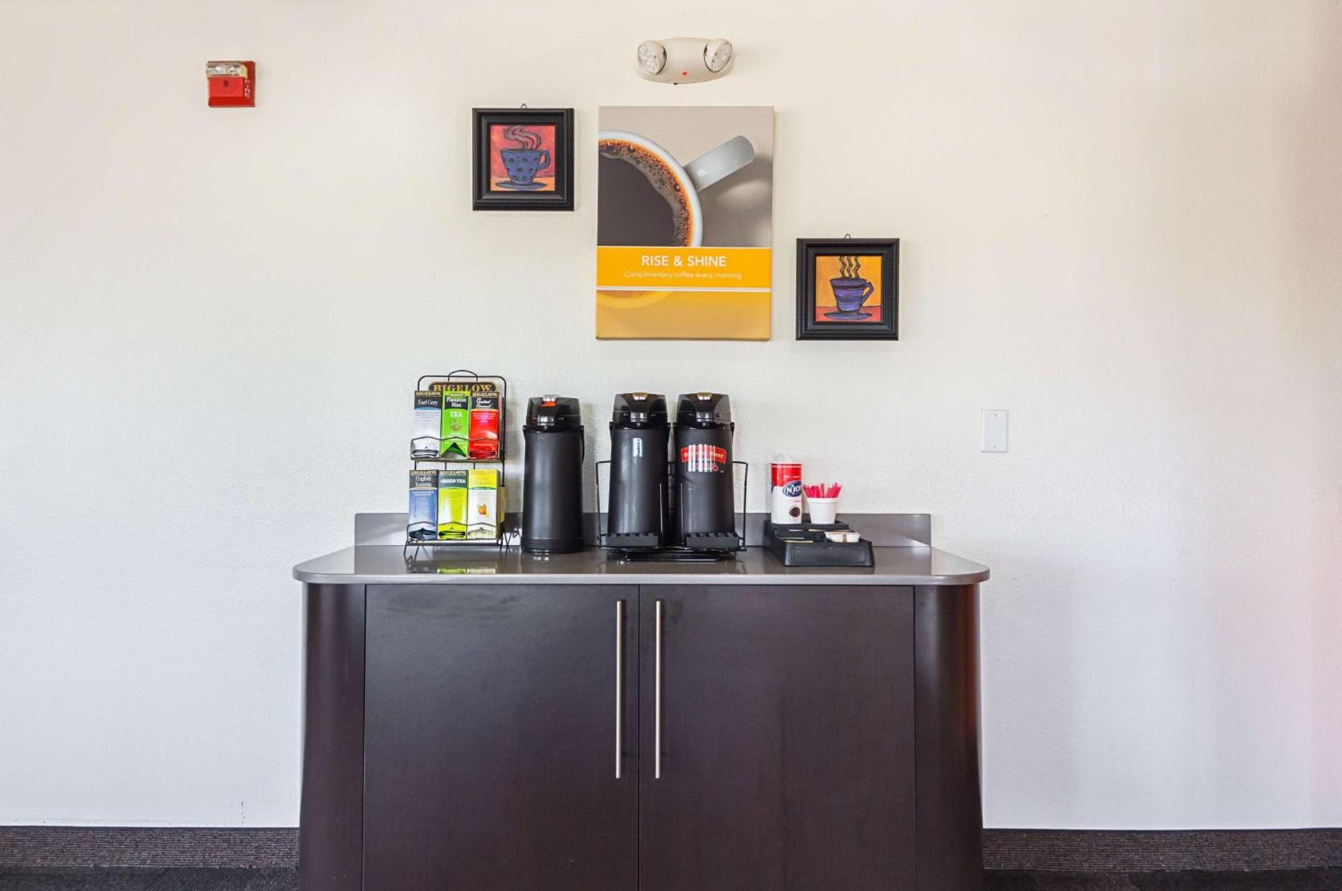 Motel 6 Dallas – Irving DFW Airport South photo 19
