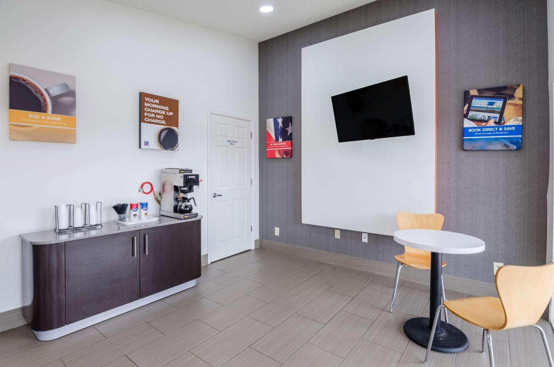 Motel 6-Troutville, VA photo 28