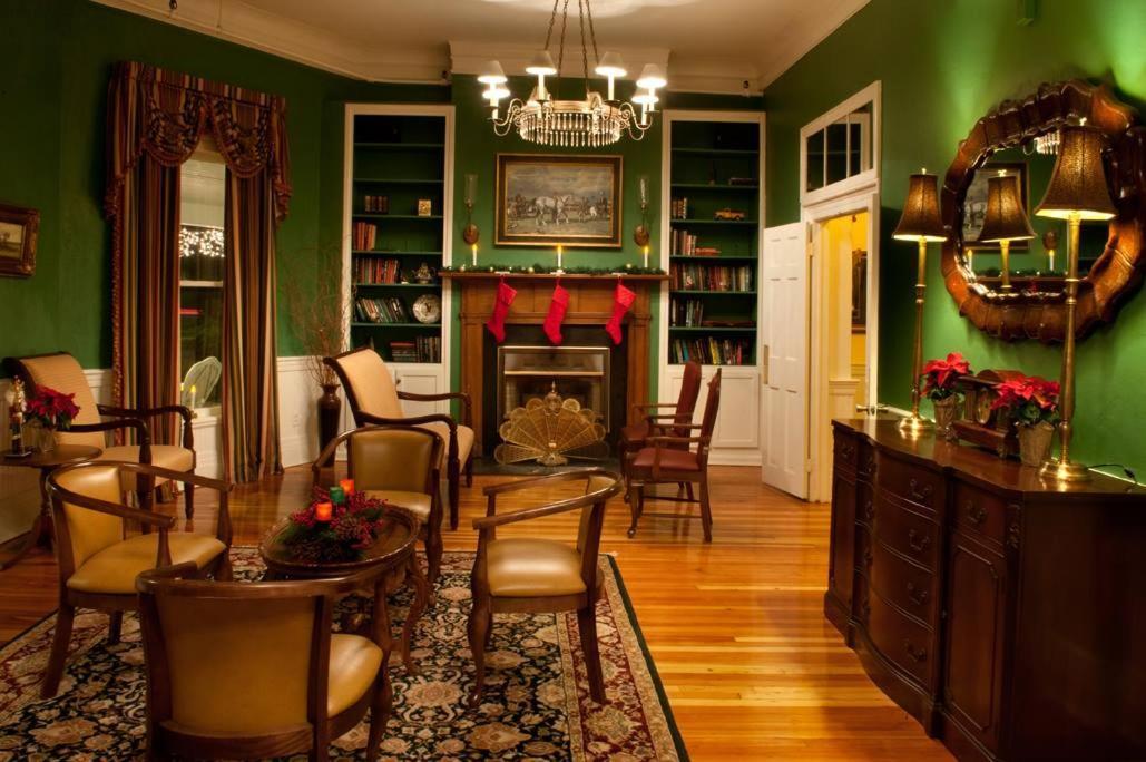Green Park Inn photo 28