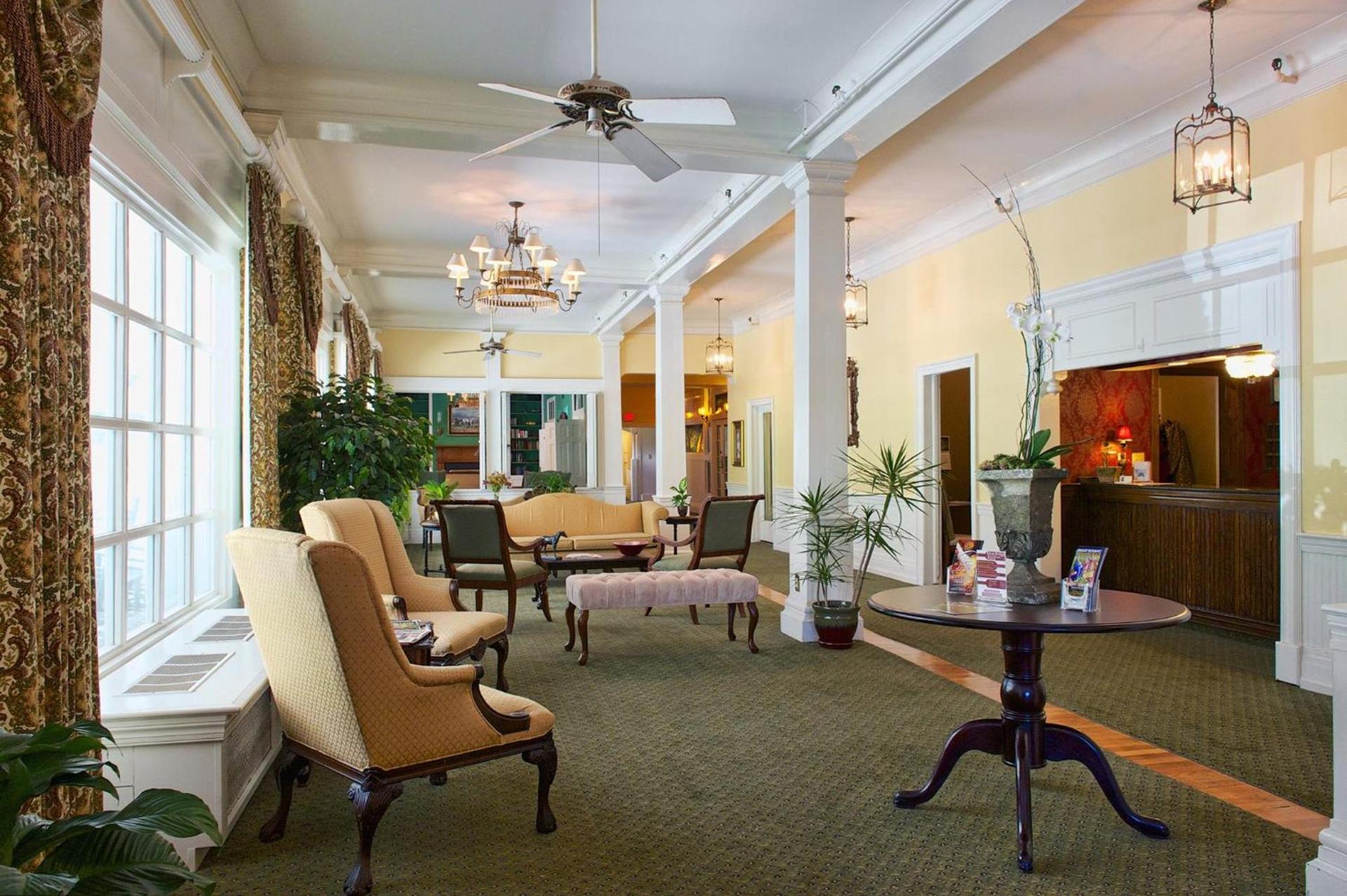 Green Park Inn photo 22