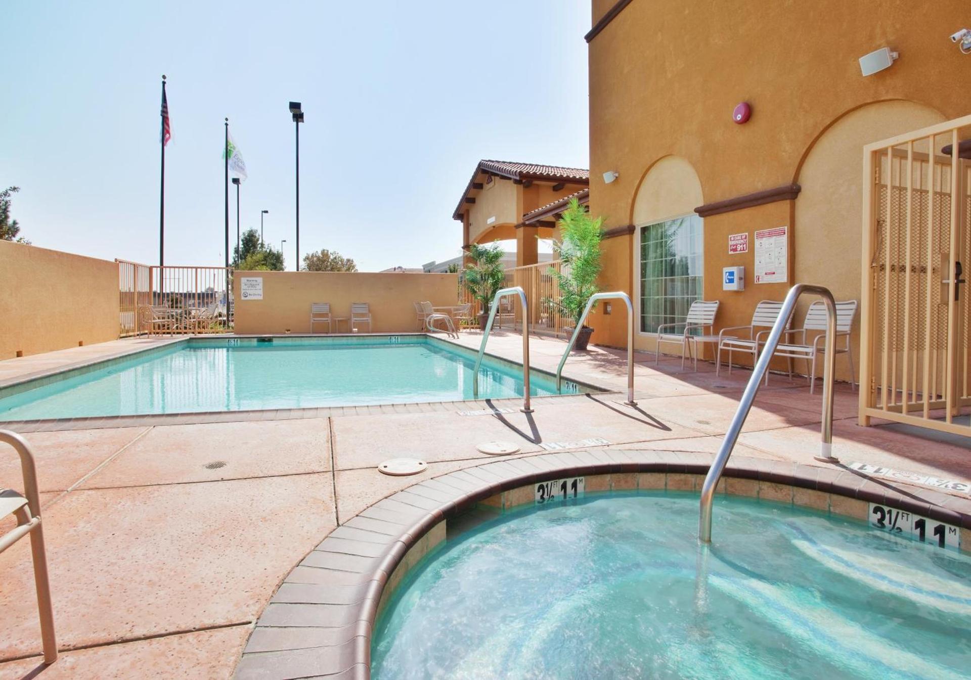 Holiday Inn Express Hotel & Suites Willows by IHG photo 20