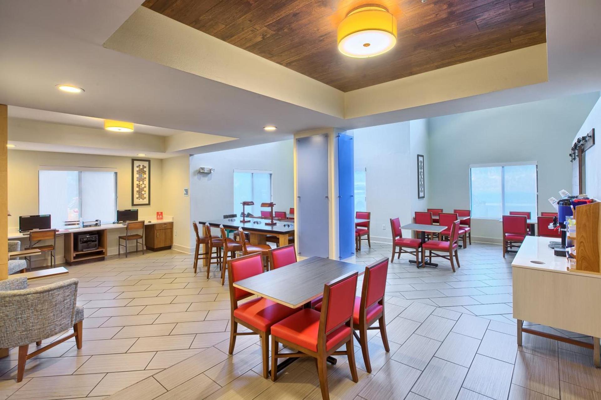 Holiday Inn Express Hotel & Suites Wake Forest - Raleigh North by IHG photo 26
