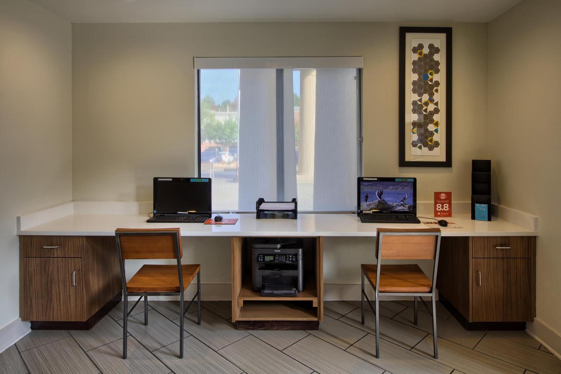 Holiday Inn Express Hotel & Suites Wake Forest - Raleigh North by IHG photo 18