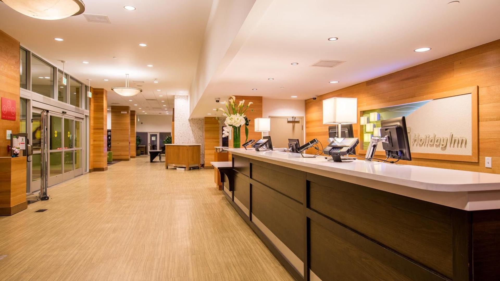 Holiday Inn San Francisco - Golden Gateway newly renovated with No Resort Fee photo 14