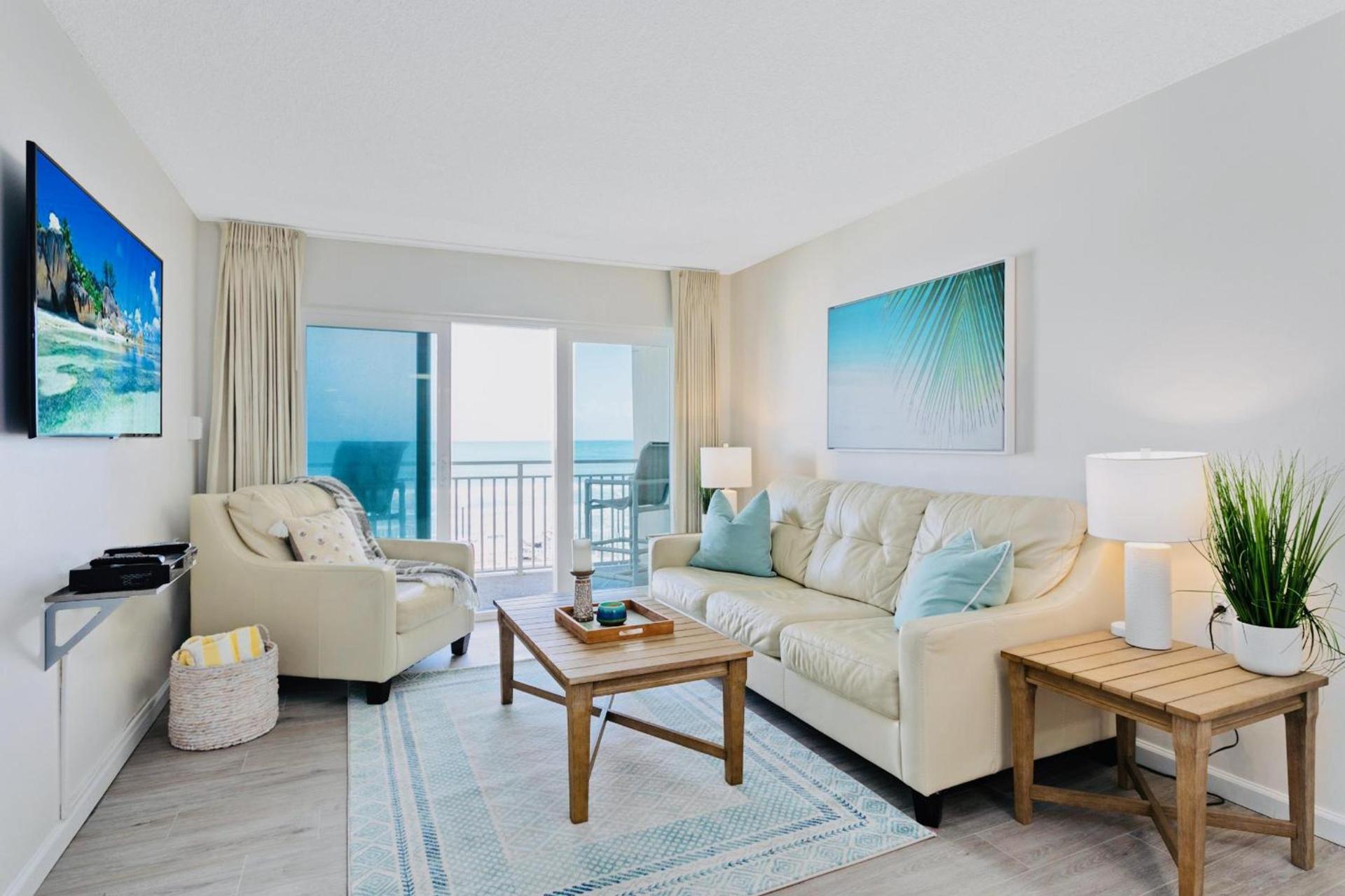 Paradise Beach Club - Oceanfront and Penthouse photo 63