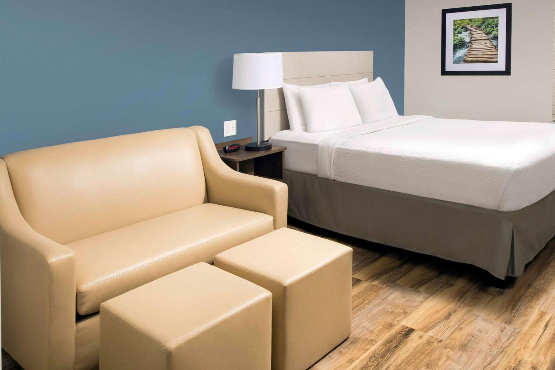 WoodSpring Suites South Plainfield photo 9
