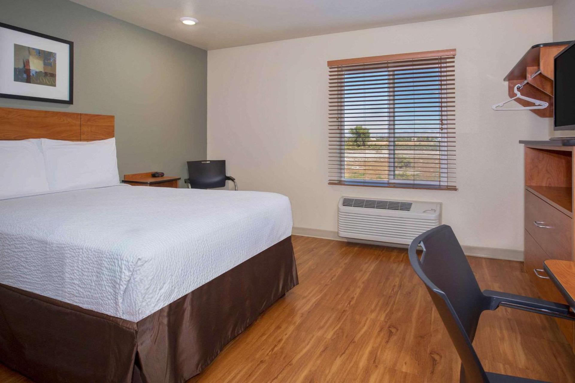 WoodSpring Suites Grand Junction photo 11