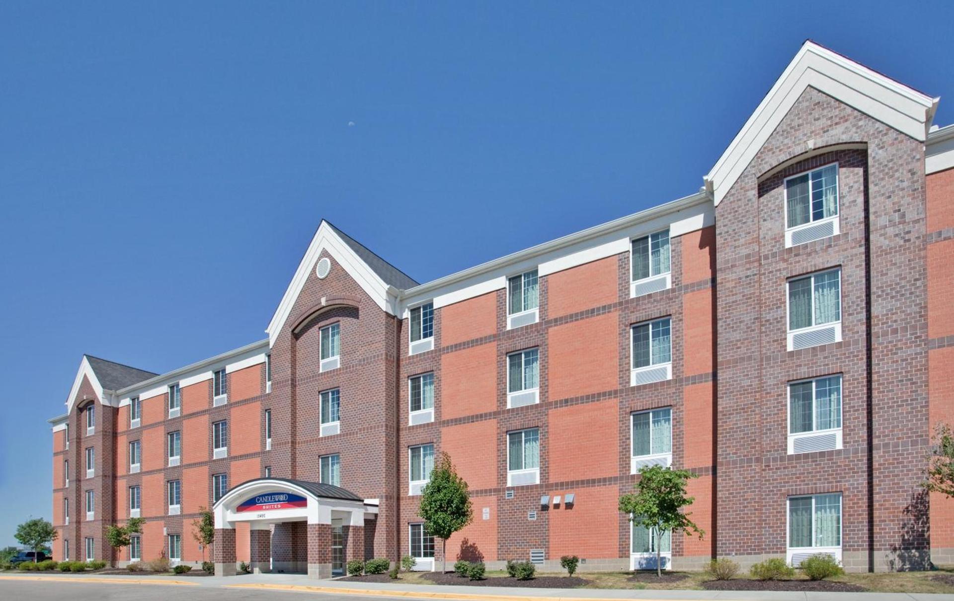Candlewood Suites Olathe by IHG photo 3