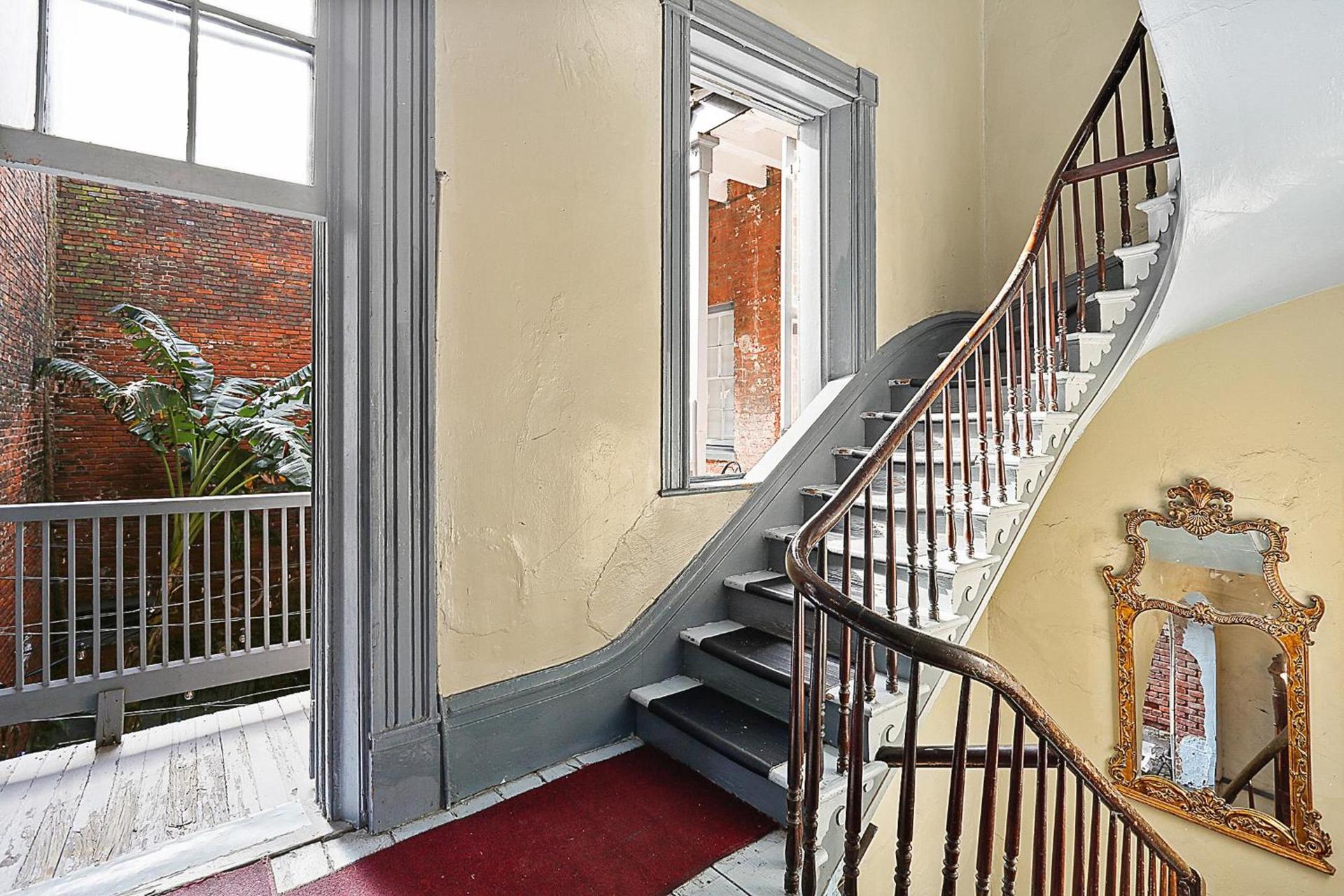 French Quarter Mansion photo 88
