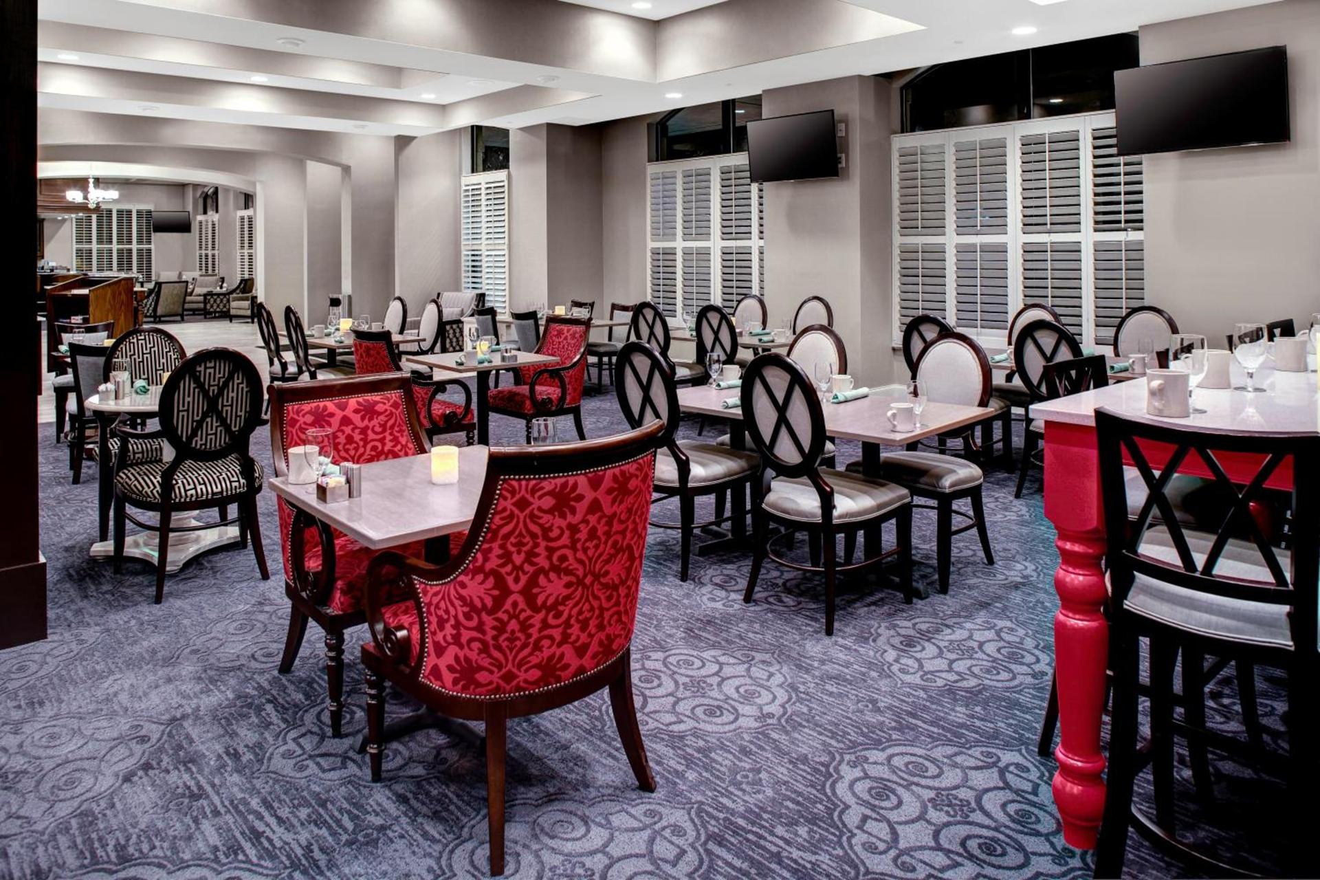 Holiday Inn Savannah Historic District by IHG photo 13
