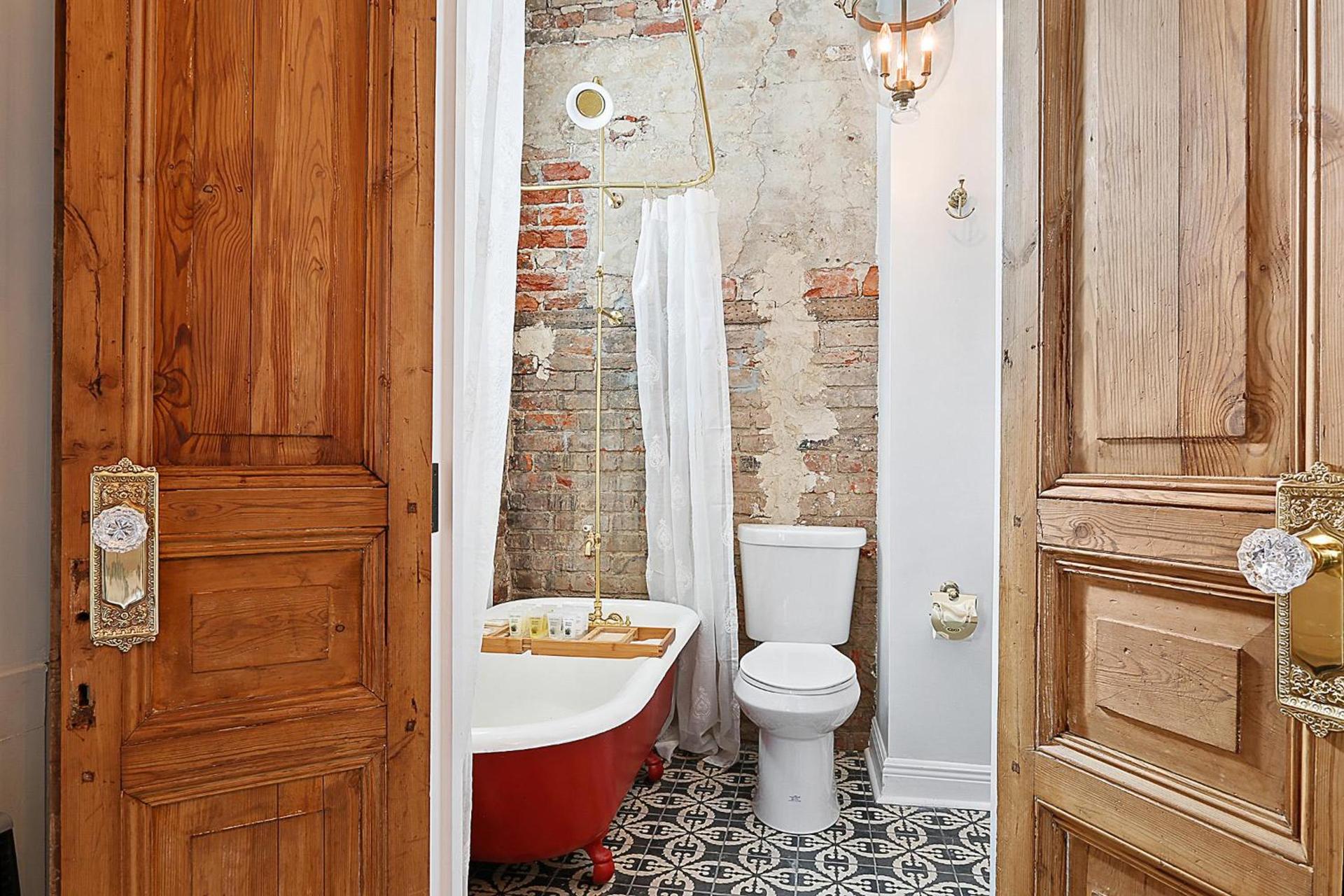 French Quarter Mansion photo 9