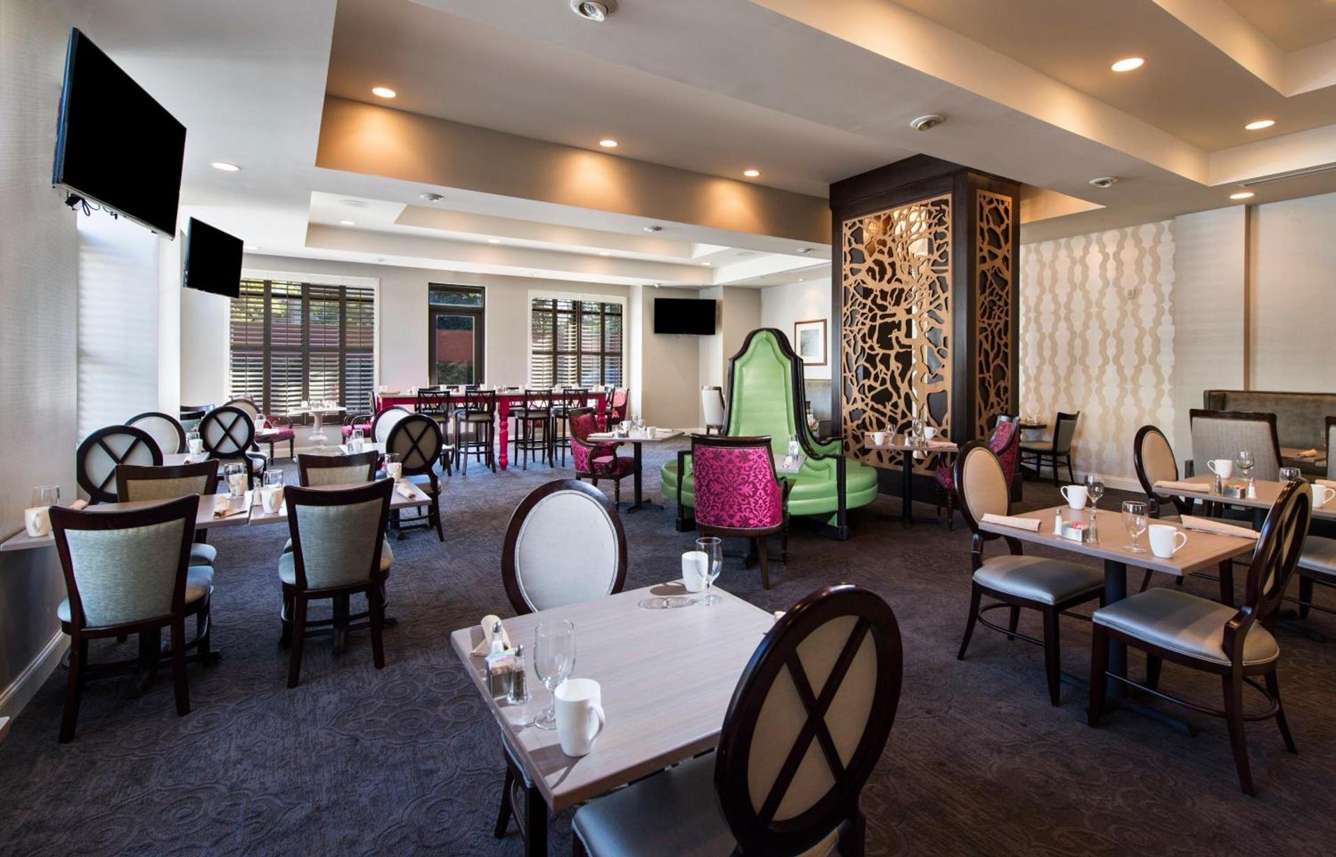 Holiday Inn Savannah Historic District by IHG photo 23